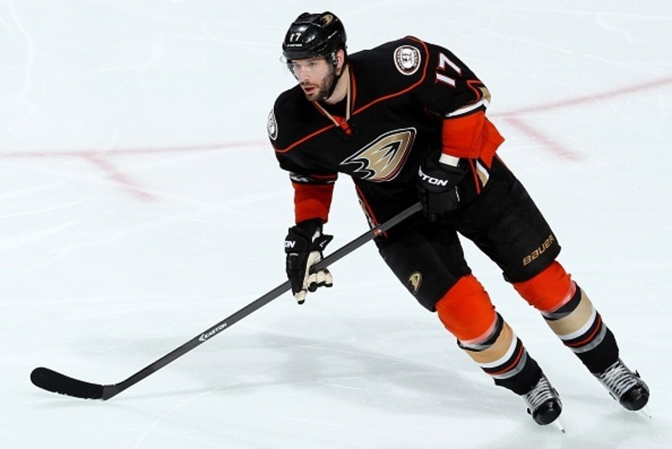 ANAHEIM, CA - APRIL 30: Ryan Kesler #17 of the Anaheim Ducks skates against the Calgary Flames in Game One of the Western Conference Semifinals during the 2015 NHL Stanley Cup Playoffs at Honda Center on April 30, 2015 in Anaheim, California. (Photo by De ANAHEIM, CA - APRIL 30: Ryan Kesler #17 of the Anaheim Ducks skates against the Calgary Flames in Game One of the Western Conference Semifinals during the 2015 NHL Stanley Cup Playoffs at Honda Center on April 30, 2015 in Anaheim, California. (Photo by De