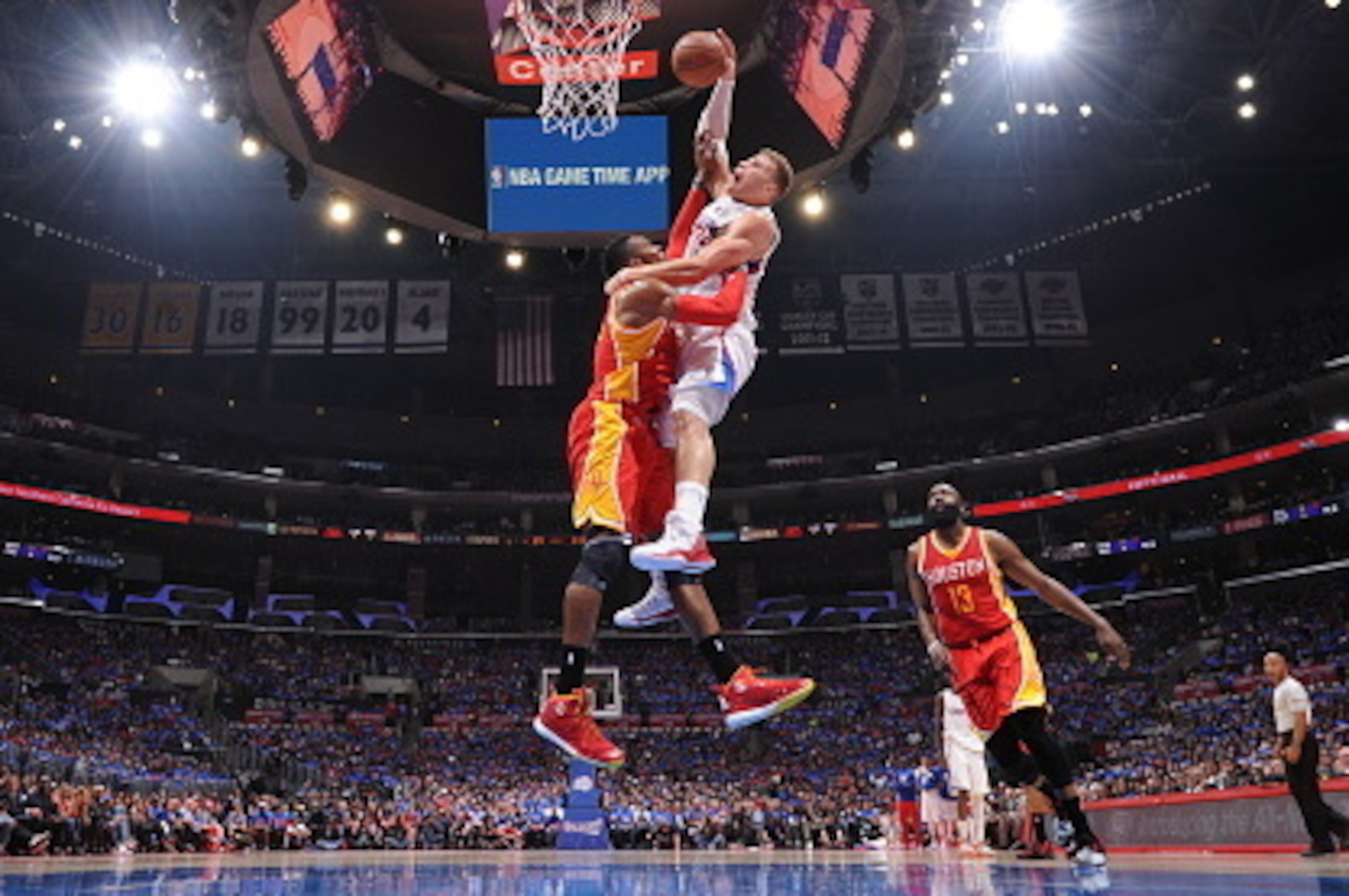 LOS ANGELES, CA - MAY 10: Blake Griffin #32 of the Los Angeles Clippers dunks against the Houston Rockets in Game Four of the Western Conference Semifinals during the 2015 NBA Playoffs on May 10, 2015 at STAPLES Center in Los Angeles, California. NOTE TO LOS ANGELES, CA - MAY 10: Blake Griffin #32 of the Los Angeles Clippers dunks against the Houston Rockets in Game Four of the Western Conference Semifinals during the 2015 NBA Playoffs on May 10, 2015 at STAPLES Center in Los Angeles, California. NOTE TO