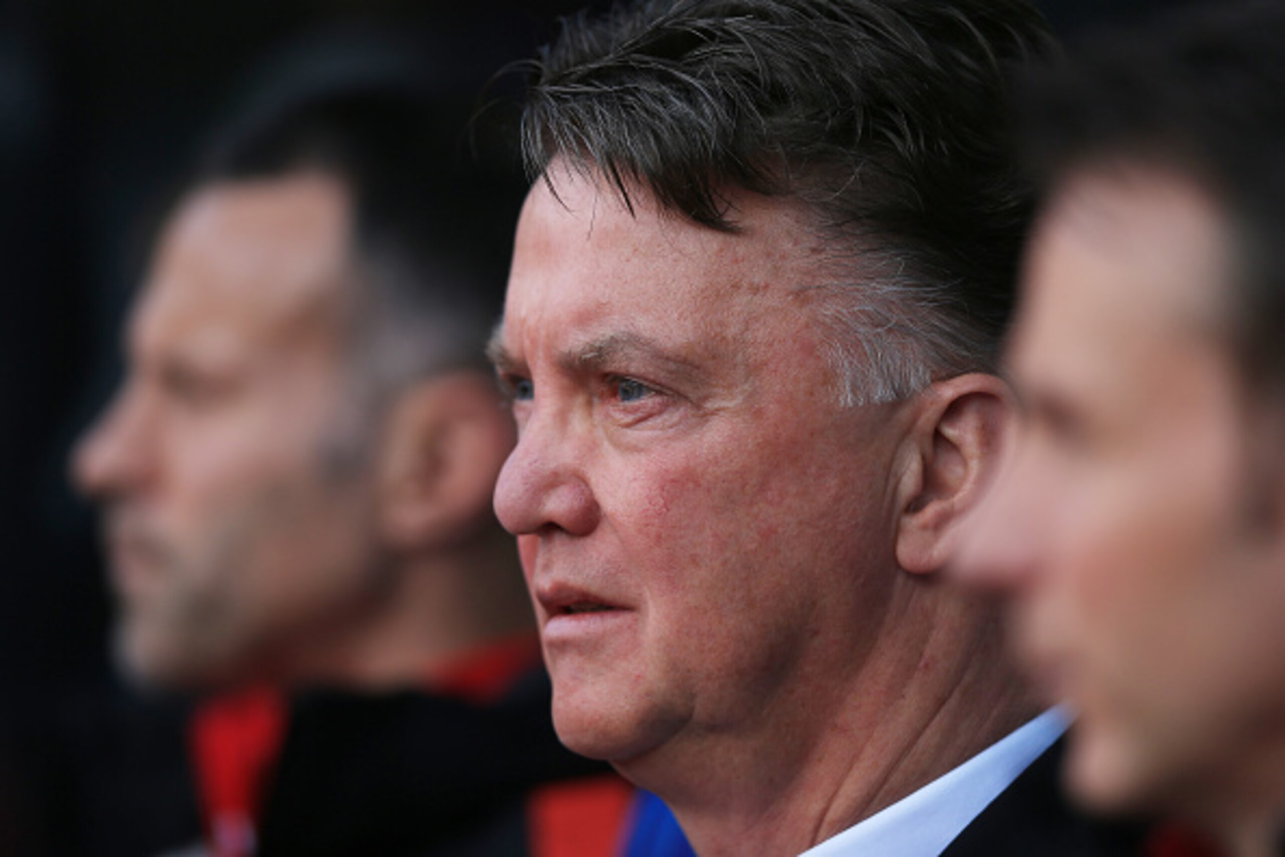 LONDON, ENGLAND - MAY 09:  Louis van Gaal, manager of Manchester United looks on with assistant Ryan Giggs during the Barclays Premier League match between Crystal Palace and Manchester United at Selhurst Park on May 9, 2015 in London, England.  (Photo by
