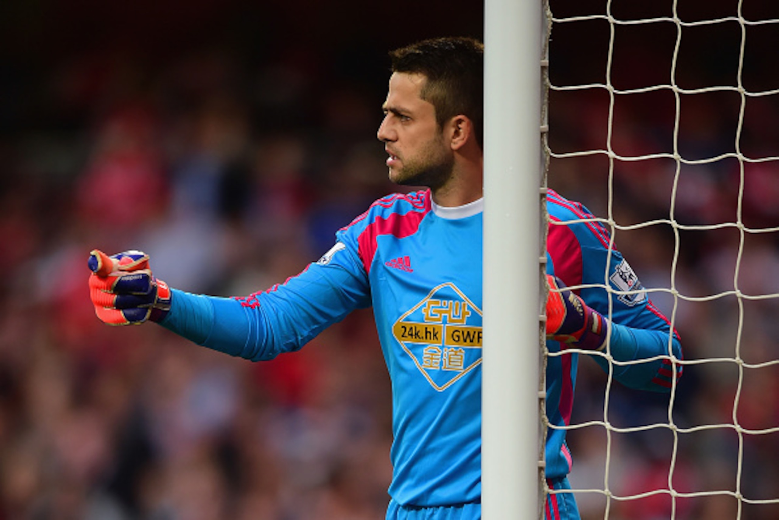 LONDON, ENGLAND - MAY 11:  Lukasz Fabianski of Swansea City in action during the Barclays Premier League match between Arsenal and Swansea City at Emirates Stadium on May 11, 2015 in London, England.  (Photo by Jamie McDonald/Getty Images)