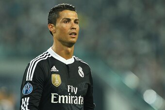 TURIN, ITALY - MAY 05:  Cristiano Ronaldo of Real Madrid CF looks on during the UEFA Champions League semi final match between Juventus and Real Madrid CF at Juventus Arena on May 5, 2015 in Turin, Italy.  (Photo by Marco Luzzani/Getty Images)