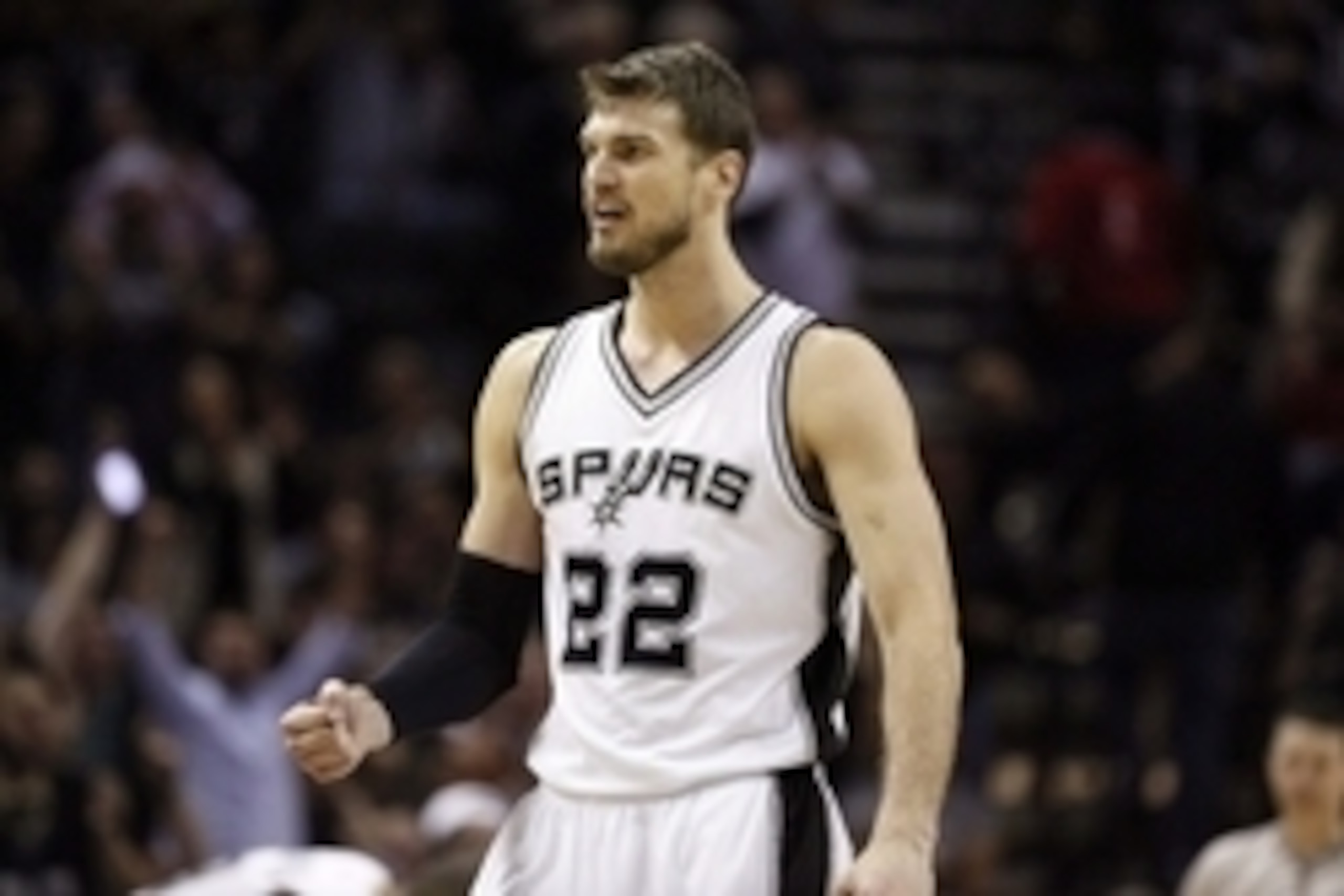 Dec 22, 2014; San Antonio, TX, USA; San Antonio Spurs power forward Tiago Splitter (22) reacts against the Los Angeles Clippers during the second half at AT&T Center. Mandatory Credit: Soobum Im-USA TODAY Sports