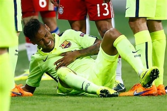 Neymar went looking for fouls late in the game.