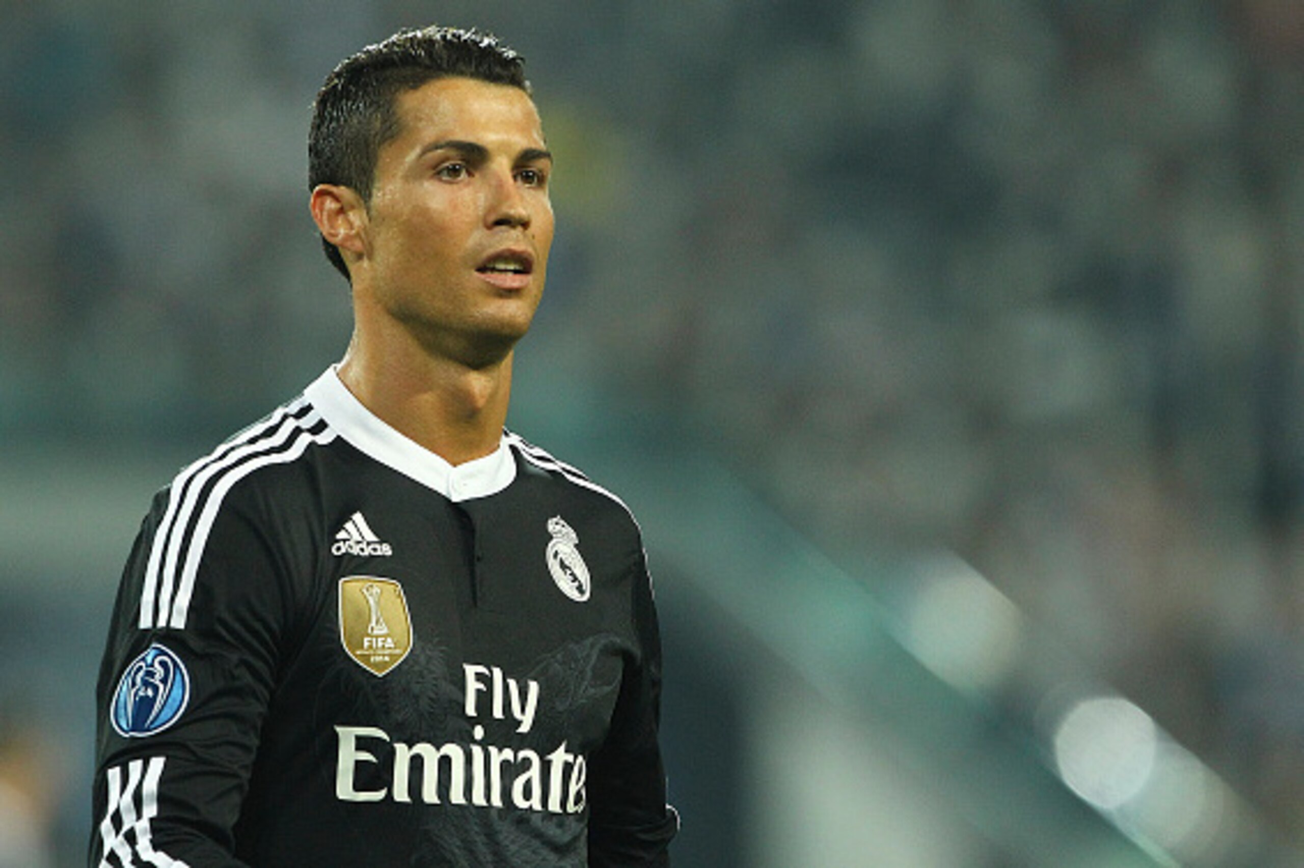 TURIN, ITALY - MAY 05:  Cristiano Ronaldo of Real Madrid CF looks on during the UEFA Champions League semi final match between Juventus and Real Madrid CF at Juventus Arena on May 5, 2015 in Turin, Italy.  (Photo by Marco Luzzani/Getty Images)