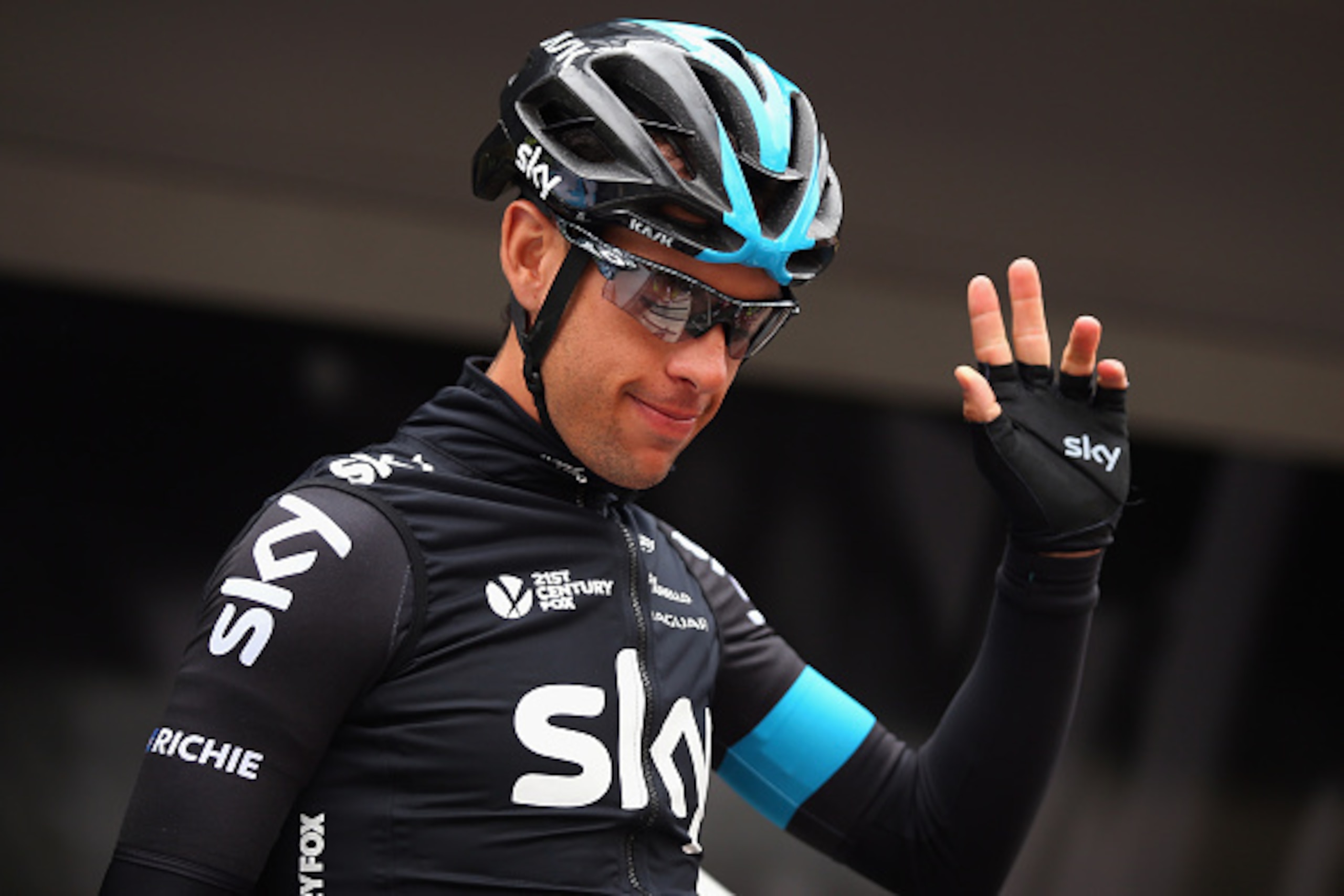 VENCE, FRANCE - MARCH 14:  Richie Porte of Australia and Team SKY arrives at he start of stage six of the 2015 Paris-Nice from Vence to Nice on March 14, 2015 in Vence, France.  (Photo by Bryn Lennon/Getty Images)