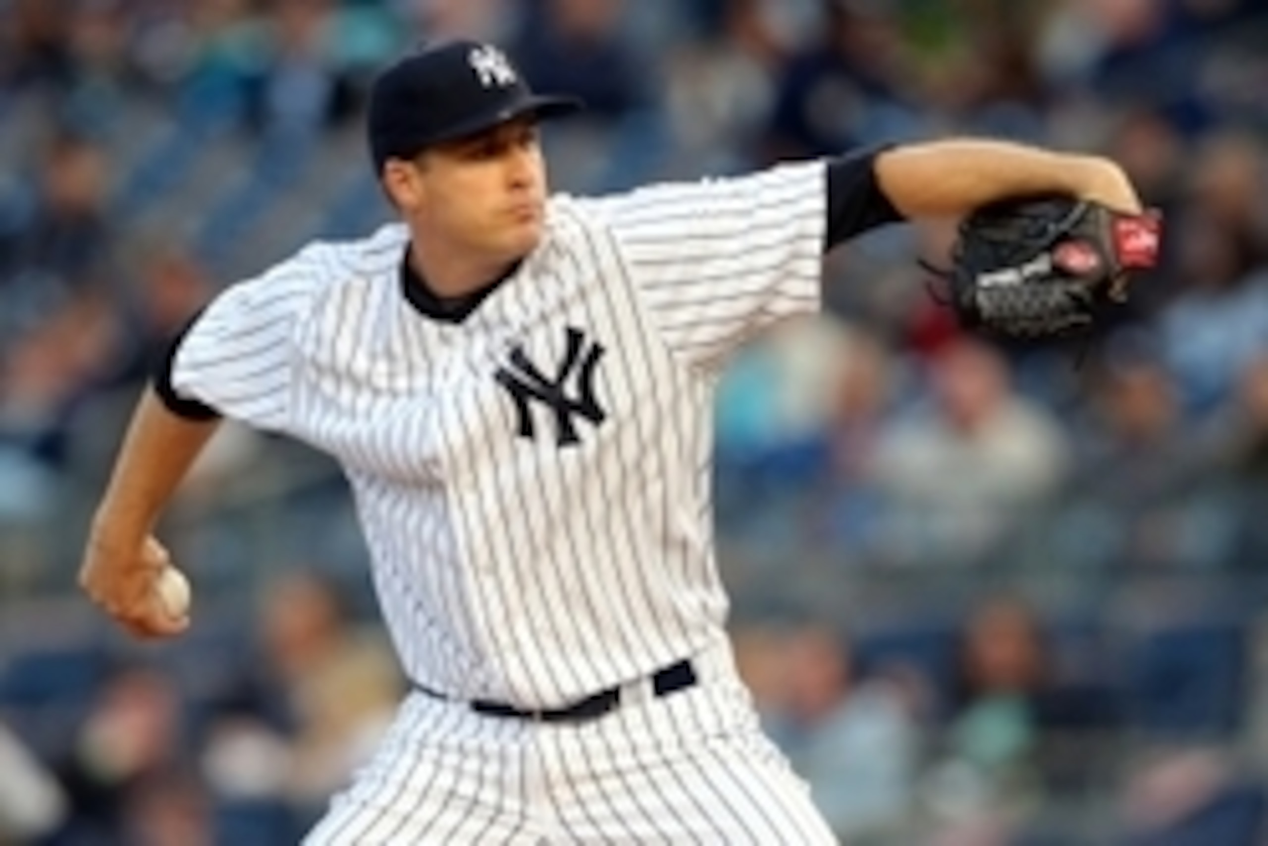 Apr 28, 2015; Bronx, NY, USA; New York Yankees starting pitcher Chase Whitley (39) pitches against the Tampa Bay Rays during the first inning at Yankee Stadium. Mandatory Credit: Brad Penner-USA TODAY Sports