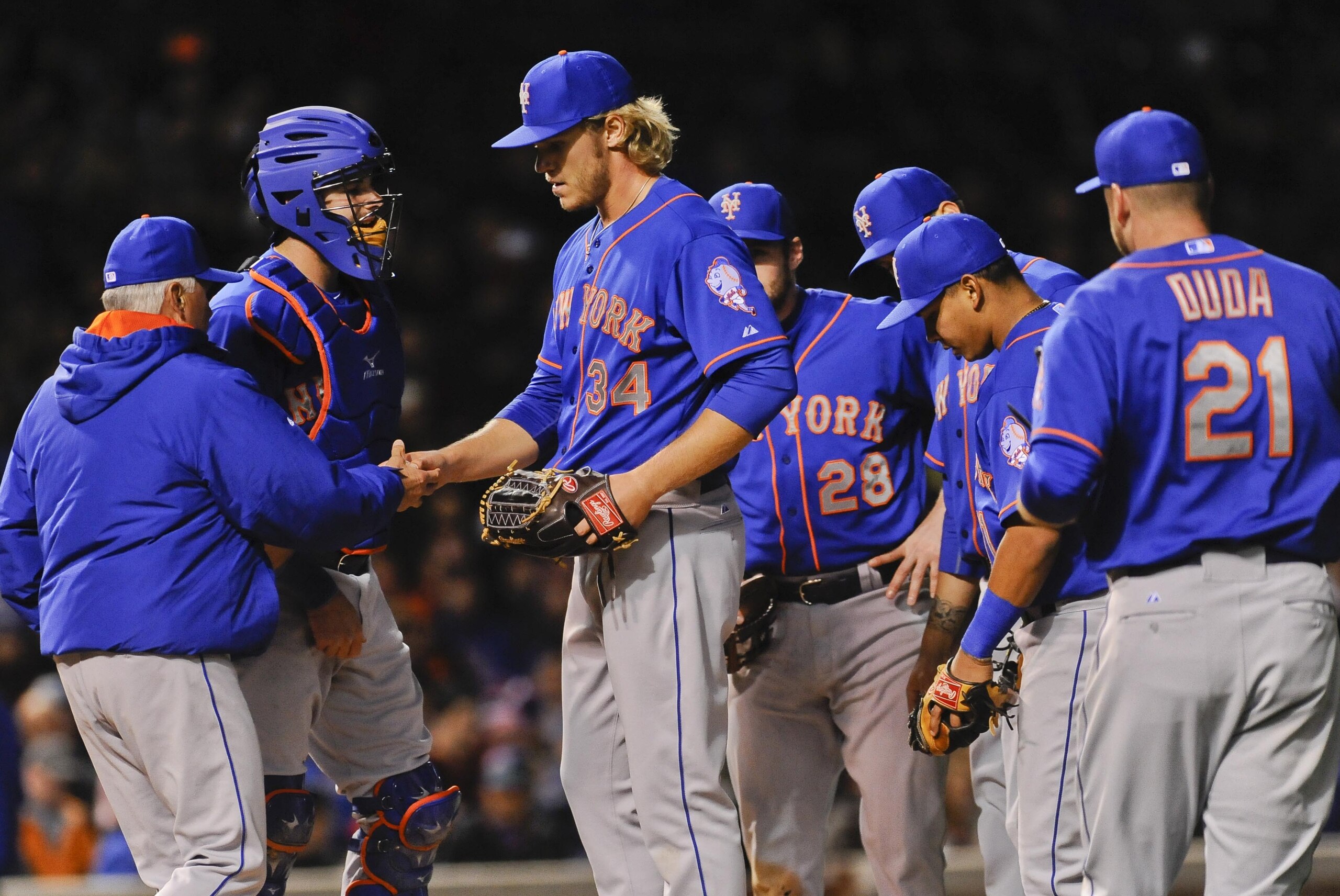 May 12, 2015; Chicago, IL, USA; New York Mets starting pitcher Noah Syndergaard (34) is relieved  in the sixth  inning against the Chicago Cubs at Wrigley Field.  Mandatory Credit: Matt Marton-USA TODAY Sports
