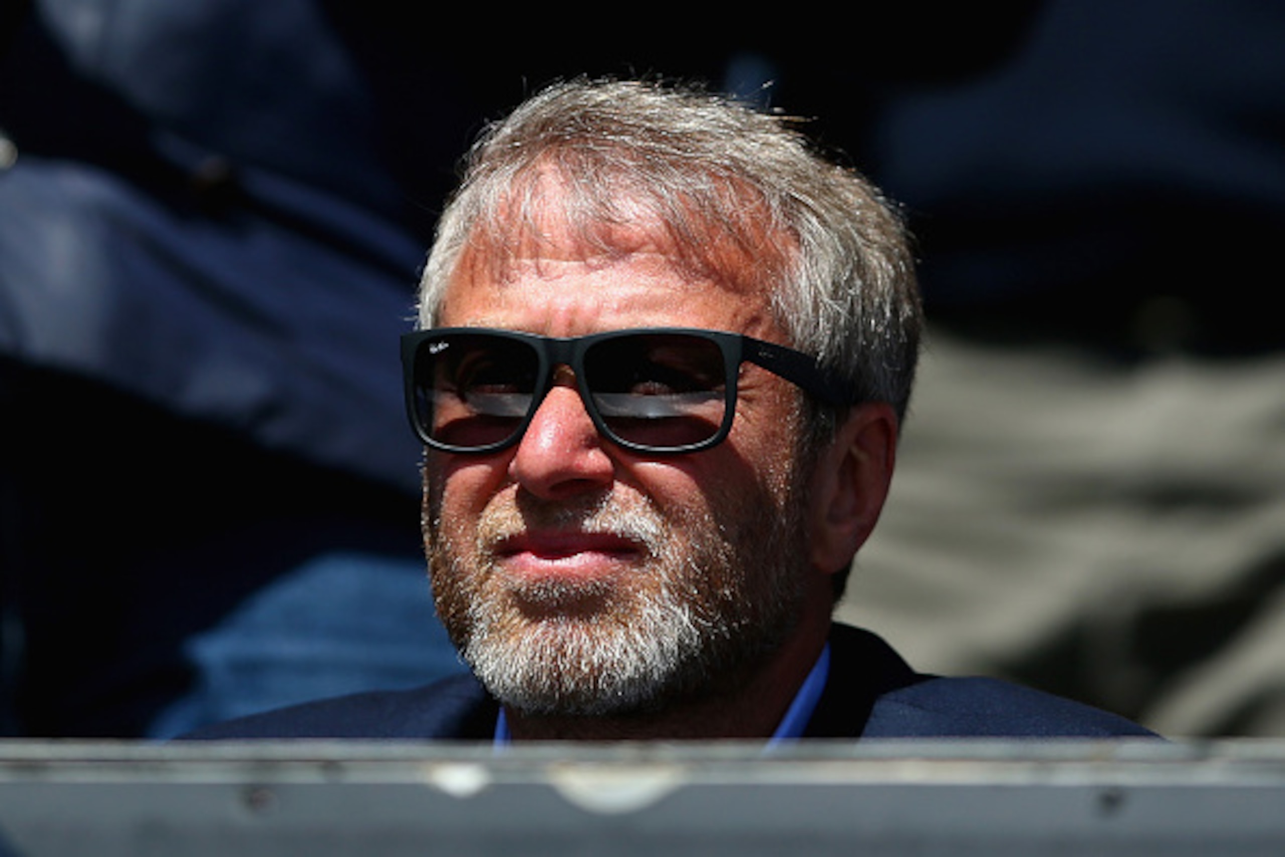 LONDON, ENGLAND - APRIL 12: Chelsea owner Roman Abramovich looks on for his 700th game for Chelsea during the Barclays Premier League match between Queens Park Rangers and Chelsea at Loftus Road on April 12, 2015 in London, England. (Photo by Paul Gilha LONDON, ENGLAND - APRIL 12: Chelsea owner Roman Abramovich looks on for his 700th game for Chelsea during the Barclays Premier League match between Queens Park Rangers and Chelsea at Loftus Road on April 12, 2015 in London, England. (Photo by Paul Gilha