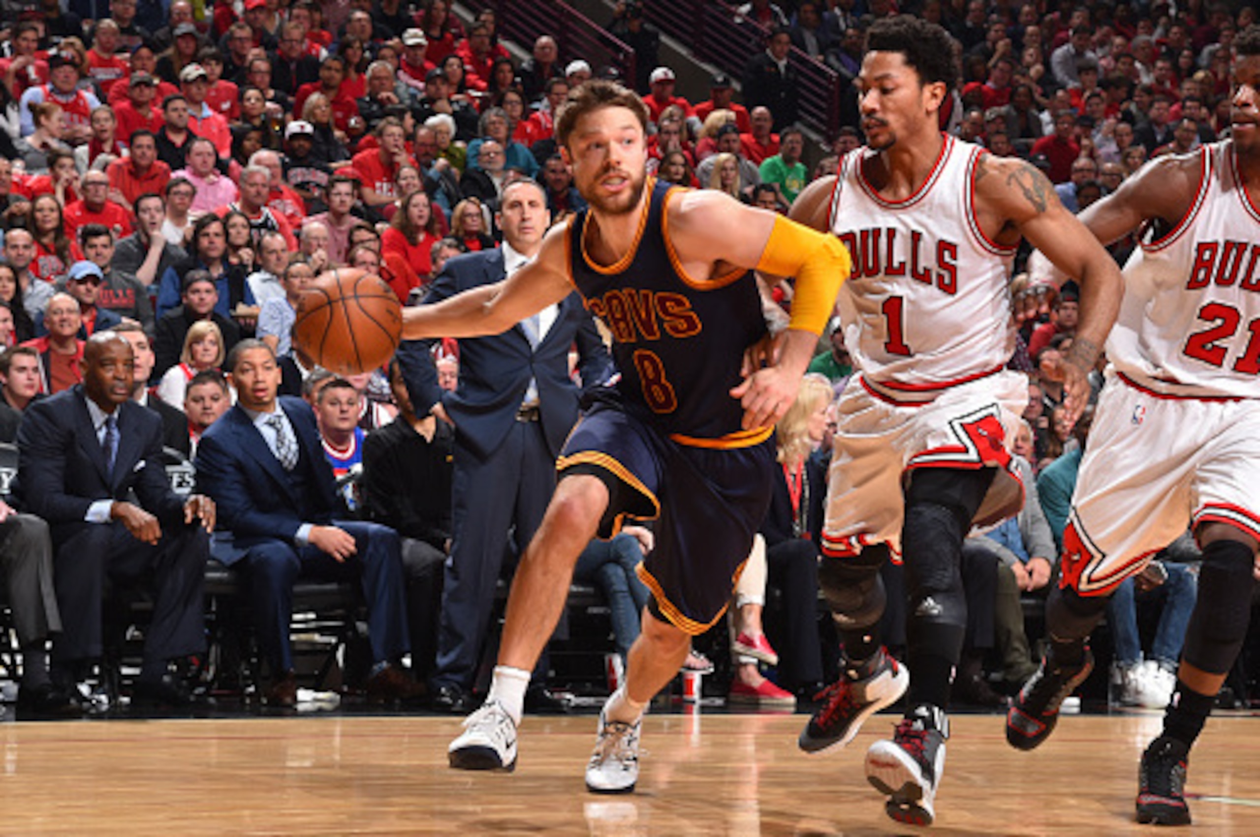 CHICAGO,IL :  Matthew Dellavedova #8 of the Cleveland Cavaliers drives to the basket against the Chicago Bulls at the United Center During Game Six of the Eastern Conference Semifinals during the 2015 NBA Playoffs on May 14, 2015 in Chicago,Illinois NOTE 