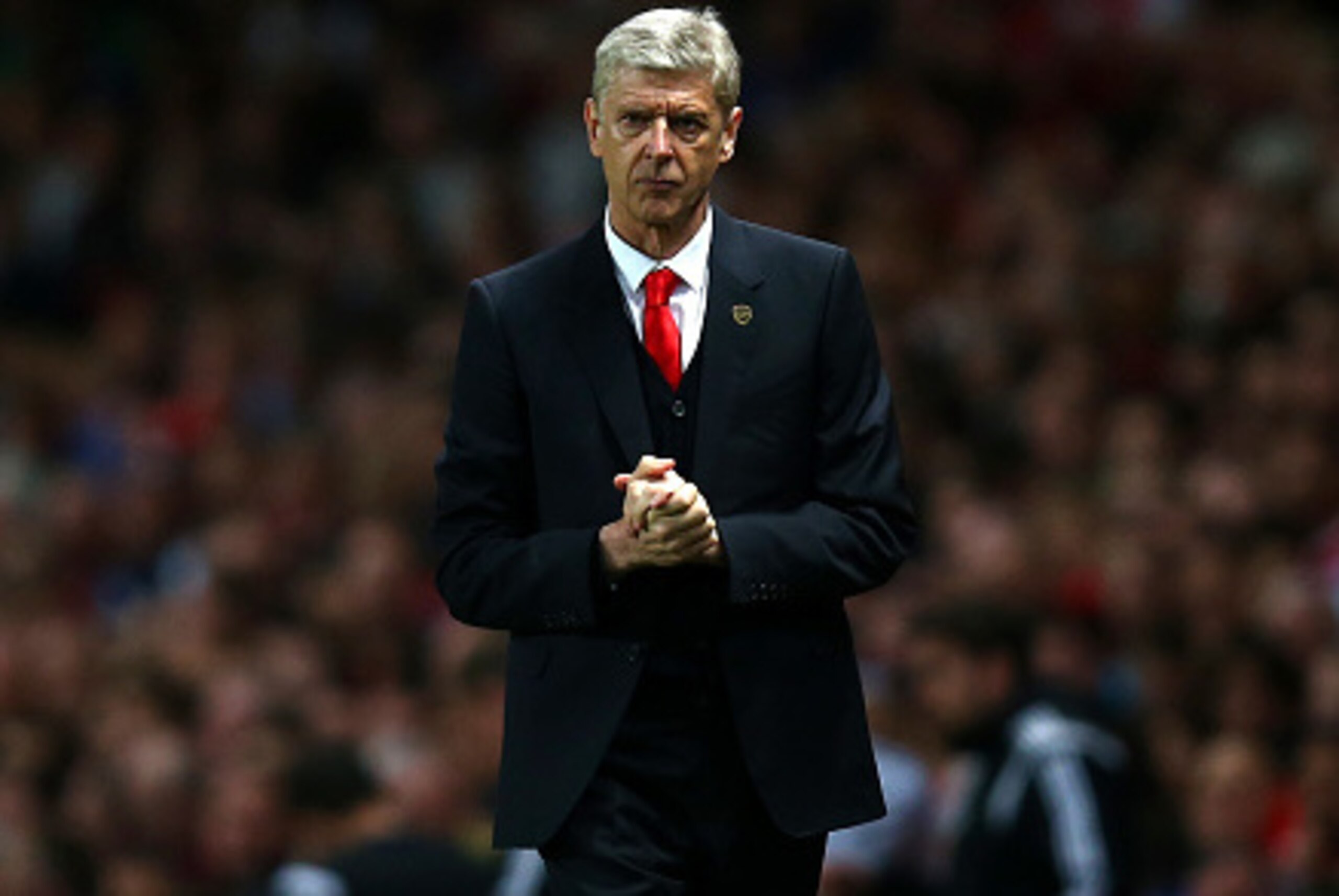 LONDON, ENGLAND - MAY 11:  Arsene Wenger, manager of Arsenal looks on during the Barclays Premier League match between Arsenal and Swansea City at Emirates Stadium on May 11, 2015 in London, England.  (Photo by Clive Rose/Getty Images)