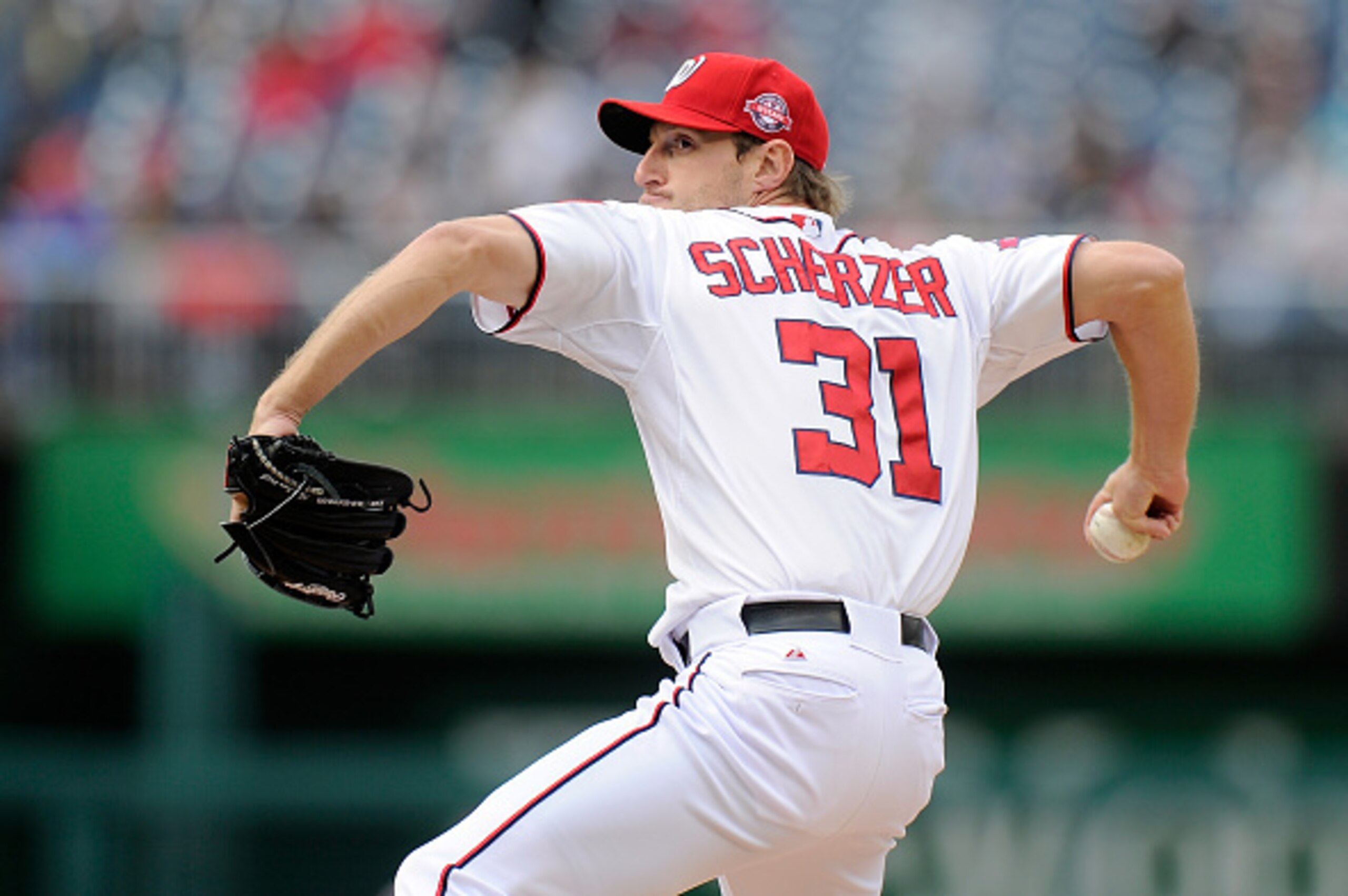 WASHINGTON, DC - APRIL 23:  Max Scherzer #31 of the Washington Nationals pitches in the third inning against the St. Louis Cardinals at Nationals Park on April 23, 2015 in Washington, DC.  (Photo by Greg Fiume/Getty Images)