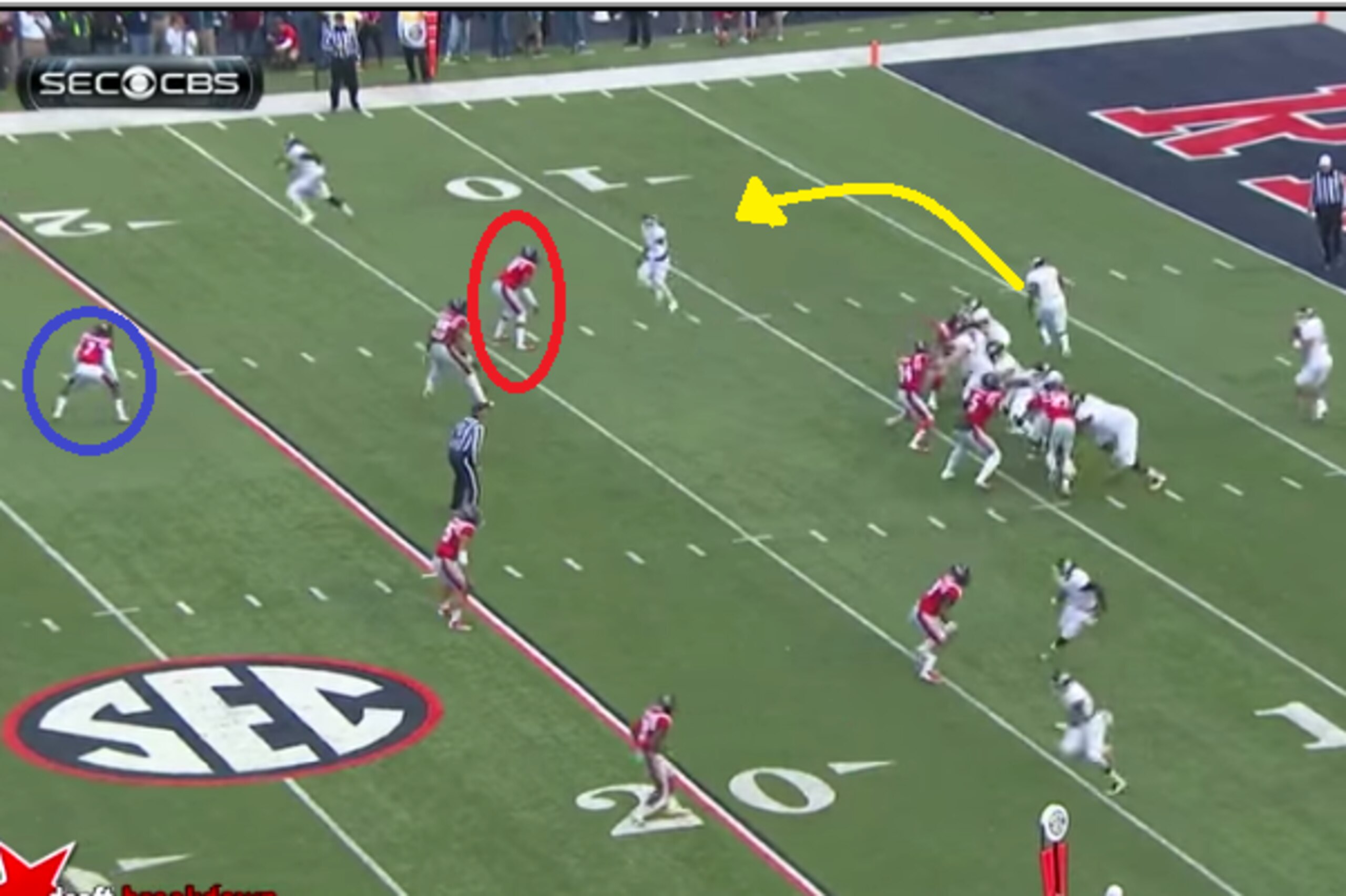 Tony Conner, Trae Elston in coverage