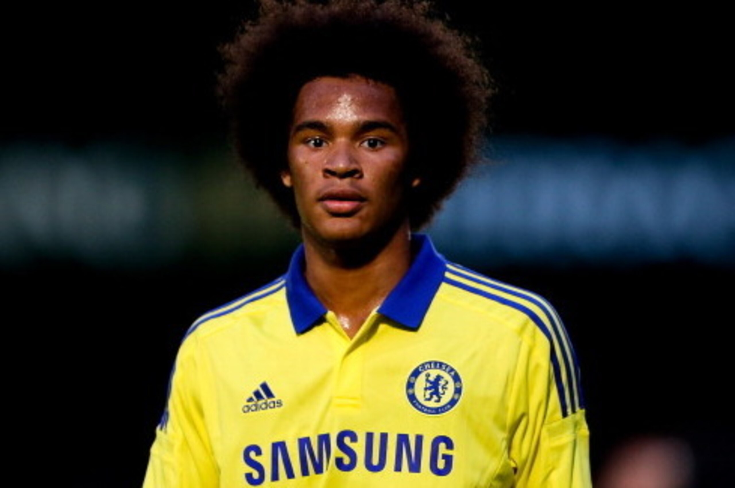 HIGH WYCOMBE, ENGLAND - JULY 16:  Izzy Brown of Chelsea in action duing the pre season friendly match between Wycombe Wanderers and Chelsea at Adams Park on July 16, 2014 in High Wycombe, England.  (Photo by Ben Hoskins/Getty Images)