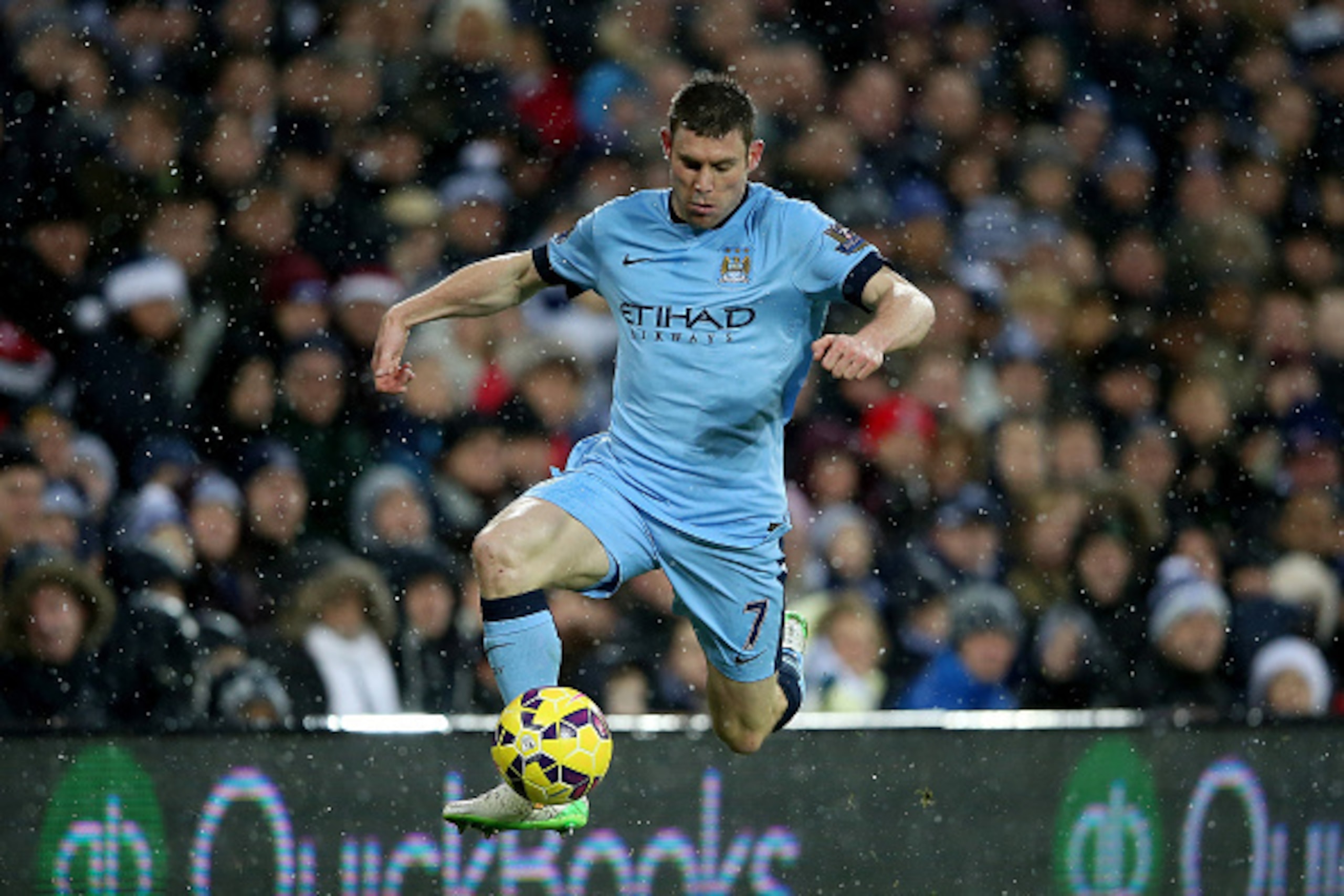 WEST BROMWICH, ENGLAND - DECEMBER 26:  James Milner of Manchester City during the Barclays Premier League match between West Bromwich Albion and Manchester City at The Hawthorns on December 26, 2014 in West Bromwich, England.  (Photo by Scott Heavey/Getty
