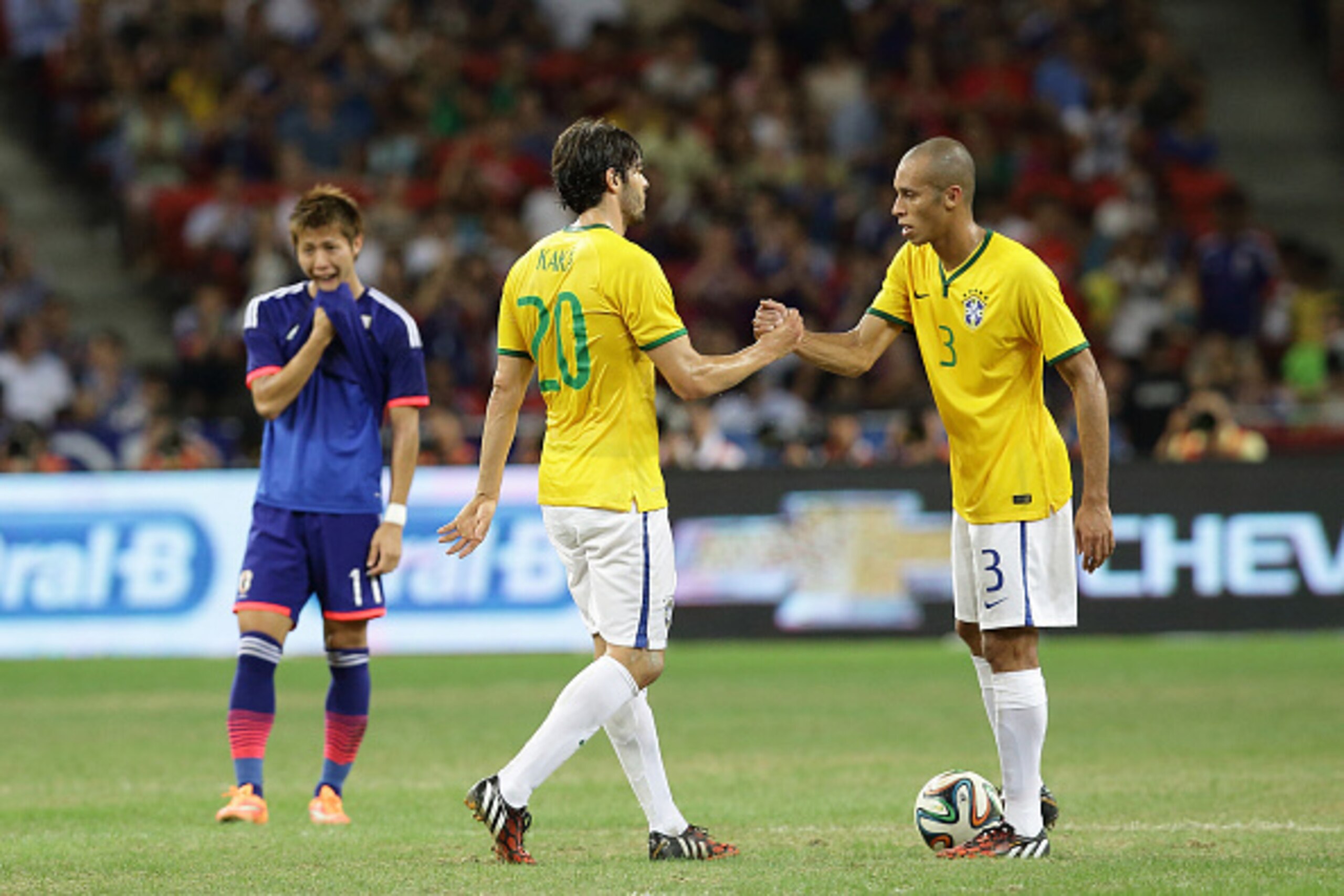 SINGAPORE - OCTOBER 14: Joao Miranda (R) and Kaka (C) of Brazil celebrate after defeating Japan during the international friendly match between Japan and Brazil at the National Stadium on October 14, 2014 in Singapore. (Photo by Suhaimi Abdullah/Getty Im SINGAPORE - OCTOBER 14: Joao Miranda (R) and Kaka (C) of Brazil celebrate after defeating Japan during the international friendly match between Japan and Brazil at the National Stadium on October 14, 2014 in Singapore. (Photo by Suhaimi Abdullah/Getty Im