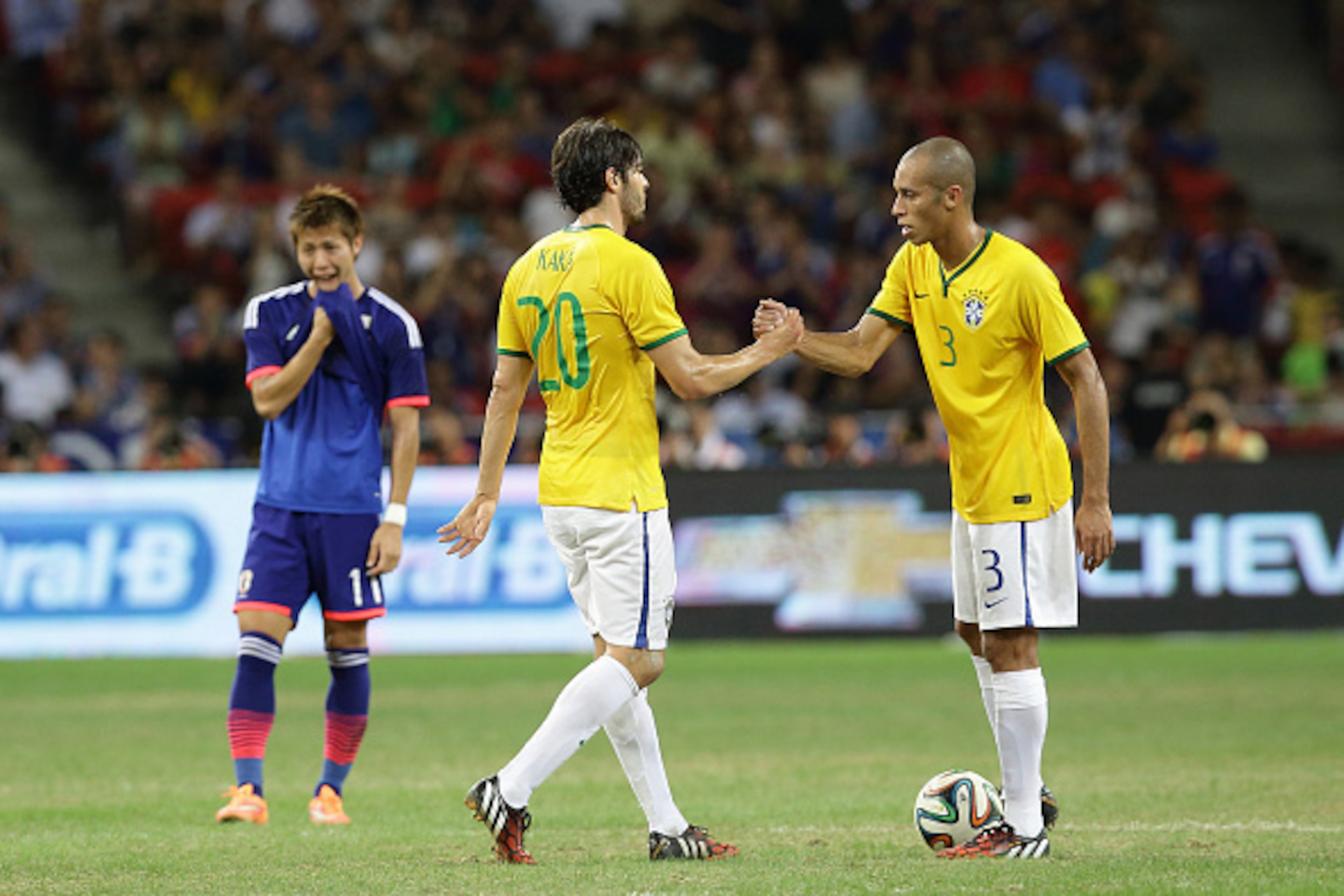 SINGAPORE - OCTOBER 14: Joao Miranda (R) and Kaka (C) of Brazil celebrate after defeating Japan during the international friendly match between Japan and Brazil at the National Stadium on October 14, 2014 in Singapore. (Photo by Suhaimi Abdullah/Getty Im SINGAPORE - OCTOBER 14: Joao Miranda (R) and Kaka (C) of Brazil celebrate after defeating Japan during the international friendly match between Japan and Brazil at the National Stadium on October 14, 2014 in Singapore. (Photo by Suhaimi Abdullah/Getty Im