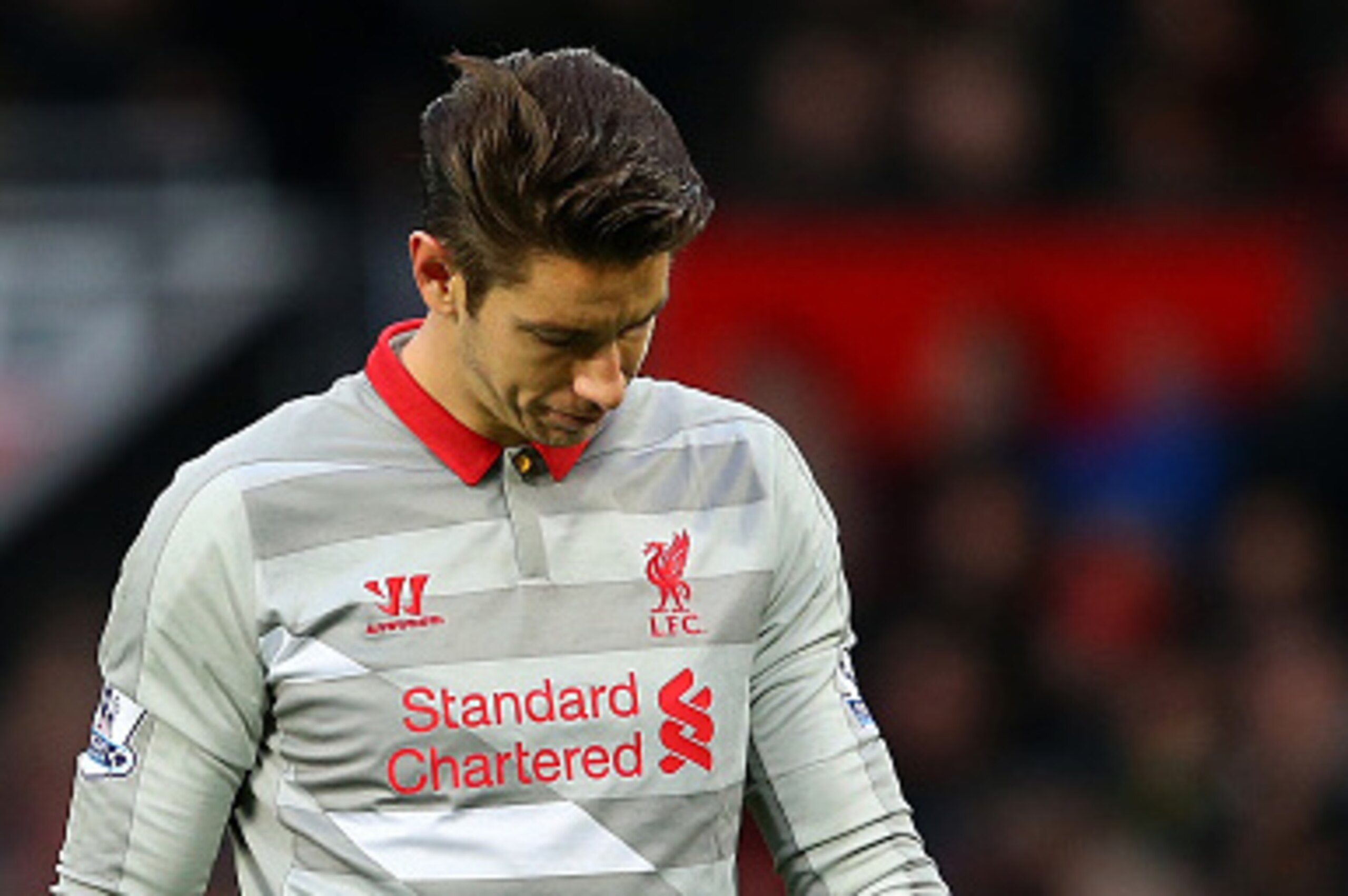 MANCHESTER, ENGLAND - DECEMBER 14: Brad Jones of Liverpool looks dejected during the Barclays Premier League match between Manchester United and Liverpool at Old Trafford on December 14, 2014 in Manchester, England. (Photo by Alex Livesey/Getty Images) MANCHESTER, ENGLAND - DECEMBER 14: Brad Jones of Liverpool looks dejected during the Barclays Premier League match between Manchester United and Liverpool at Old Trafford on December 14, 2014 in Manchester, England. (Photo by Alex Livesey/Getty Images)