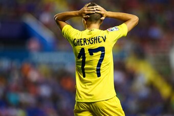 VALENCIA, SPAIN - AUGUST 24:  Denis Cheryshev of Villarreal CF reacts as he fails to score during the la Liga match between Levante UD and Villarreal CF at Ciutat de Valencia on August 24, 2014 in Valencia, Spain.  (Photo by Manuel Queimadelos Alonso/Gett