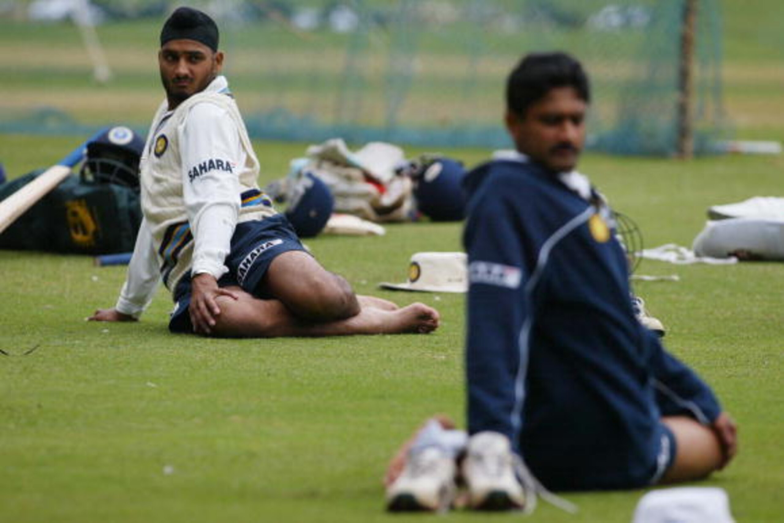 18 Dec 2001:  Harbhajan Singh and Anil Kumble of India warm up during net practice ahead of the final Test Match against England at the China Swamy Stadium in Bangalore, India. DIGITAL IMAGE Mandatory Credit: Laurence Griffiths/ALLSPORT