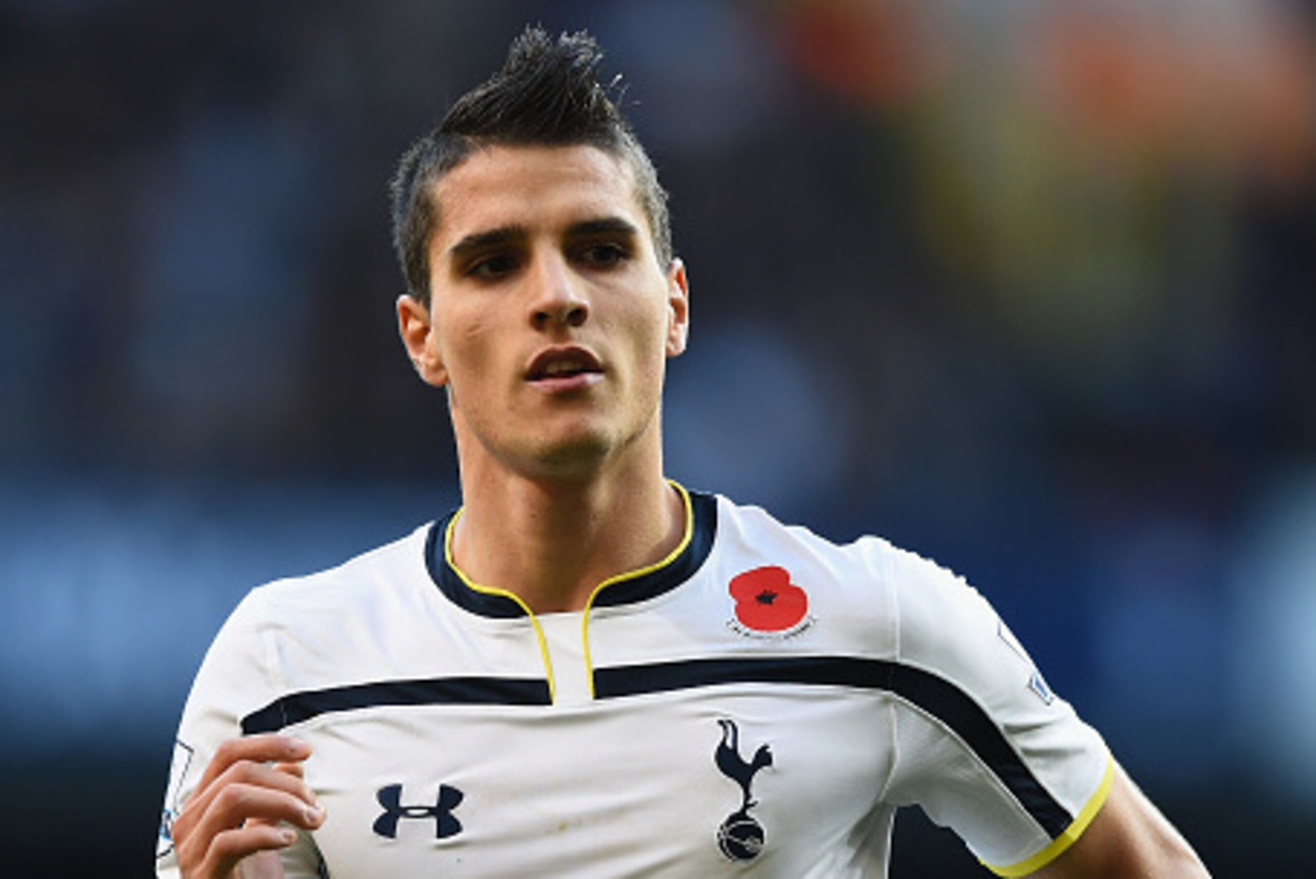 LONDON, ENGLAND - NOVEMBER 09: Erik Lamela of Tottenham Hotspur during the Barclays Premier League match between Tottenham Hotspur and Stoke City at White Hart Lane on November 9, 2014 in London, England. (Photo by Shaun Botterill/Getty Images) LONDON, ENGLAND - NOVEMBER 09: Erik Lamela of Tottenham Hotspur during the Barclays Premier League match between Tottenham Hotspur and Stoke City at White Hart Lane on November 9, 2014 in London, England. (Photo by Shaun Botterill/Getty Images)