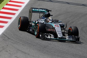 MONTMELO, SPAIN - MAY 10:  Lewis Hamilton of Great Britain and Mercedes GP drives during the Spanish Formula One Grand Prix at Circuit de Catalunya on May 10, 2015 in Montmelo, Spain.  (Photo by Clive Mason/Getty Images)