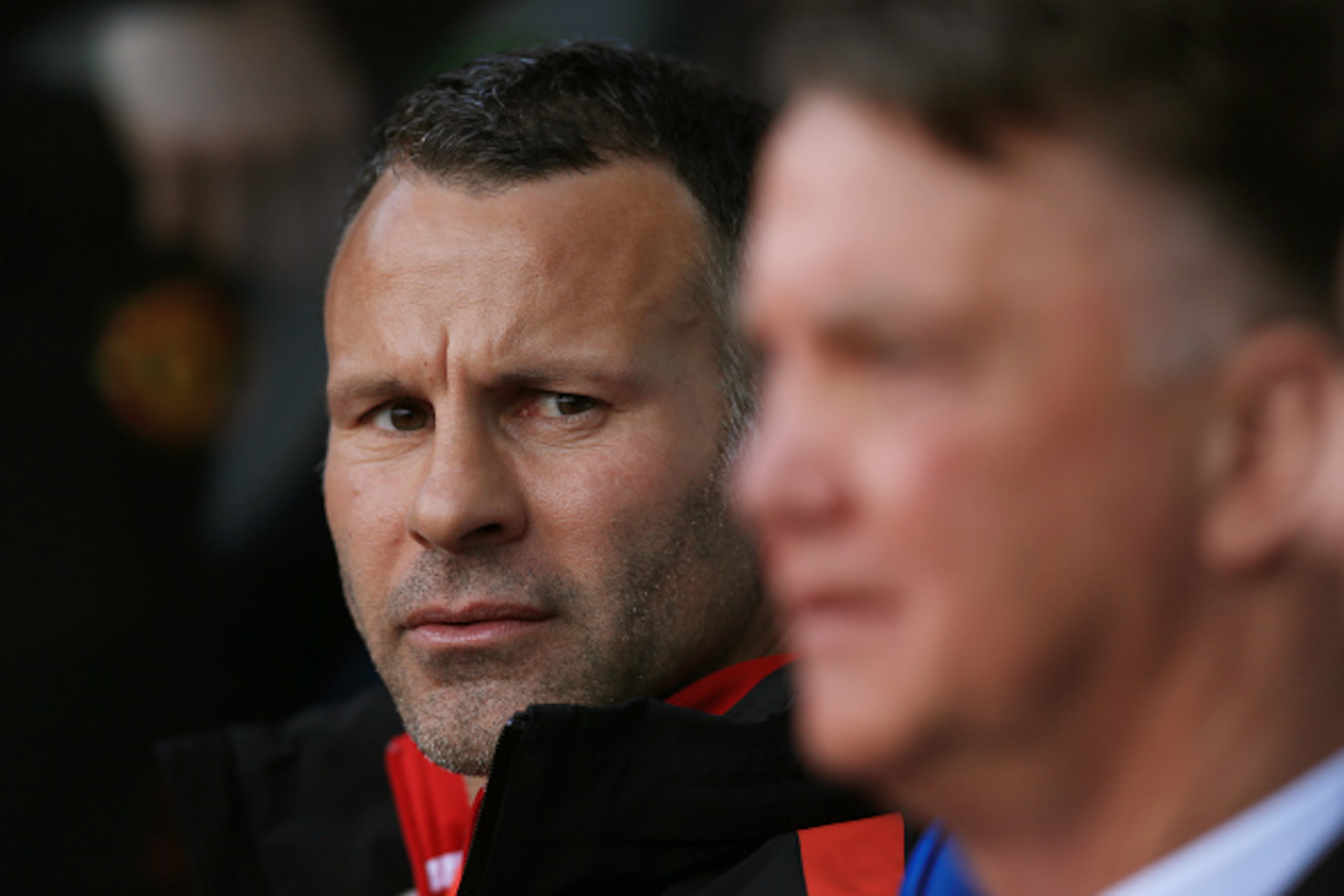 LONDON, ENGLAND - MAY 09: Assistant manager Ryan Giggs of Manchester United looks on with manager Louis van Gaal during the Barclays Premier League match between Crystal Palace and Manchester United at Selhurst Park on May 9, 2015 in London, England. (Ph LONDON, ENGLAND - MAY 09: Assistant manager Ryan Giggs of Manchester United looks on with manager Louis van Gaal during the Barclays Premier League match between Crystal Palace and Manchester United at Selhurst Park on May 9, 2015 in London, England. (Ph