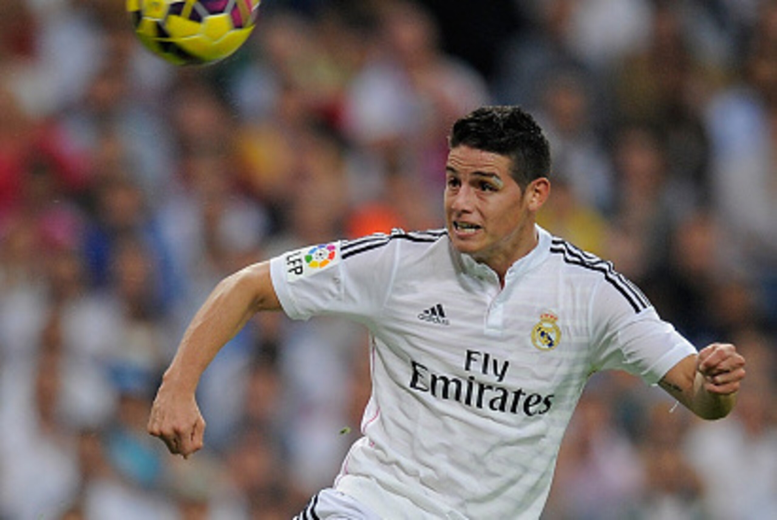 MADRID, SPAIN - OCTOBER 25: James Rodriguez of Real Madrid in action during the La Liga match between Real Madrid CF and FC Barcelona at Estadio Santiago Bernabeu on October 25, 2014 in Madrid, Spain. (Photo by Denis Doyle/Getty Images) MADRID, SPAIN - OCTOBER 25: James Rodriguez of Real Madrid in action during the La Liga match between Real Madrid CF and FC Barcelona at Estadio Santiago Bernabeu on October 25, 2014 in Madrid, Spain. (Photo by Denis Doyle/Getty Images)