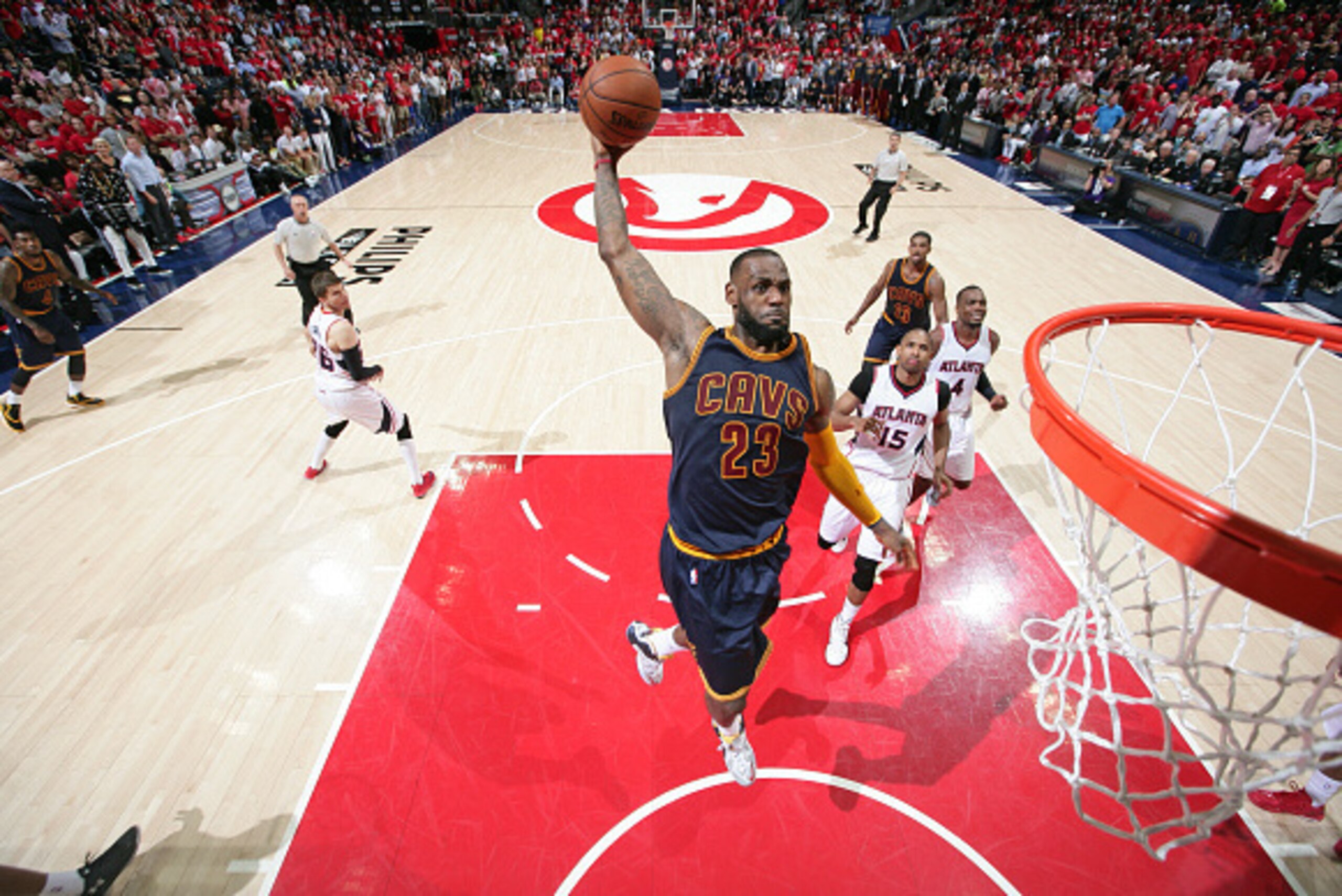 ATLANTA, GA - MAY 20: LeBron James #23 of the Cleveland Cavaliers goes up for a dunk against the Atlanta Hawks in Game One of the Eastern Conference Finals during the 2015 NBA Playoffs on May 20, 2015 at Philips Arena in Atlanta, Georgia. NOTE TO USER: ATLANTA, GA - MAY 20: LeBron James #23 of the Cleveland Cavaliers goes up for a dunk against the Atlanta Hawks in Game One of the Eastern Conference Finals during the 2015 NBA Playoffs on May 20, 2015 at Philips Arena in Atlanta, Georgia. NOTE TO USER: