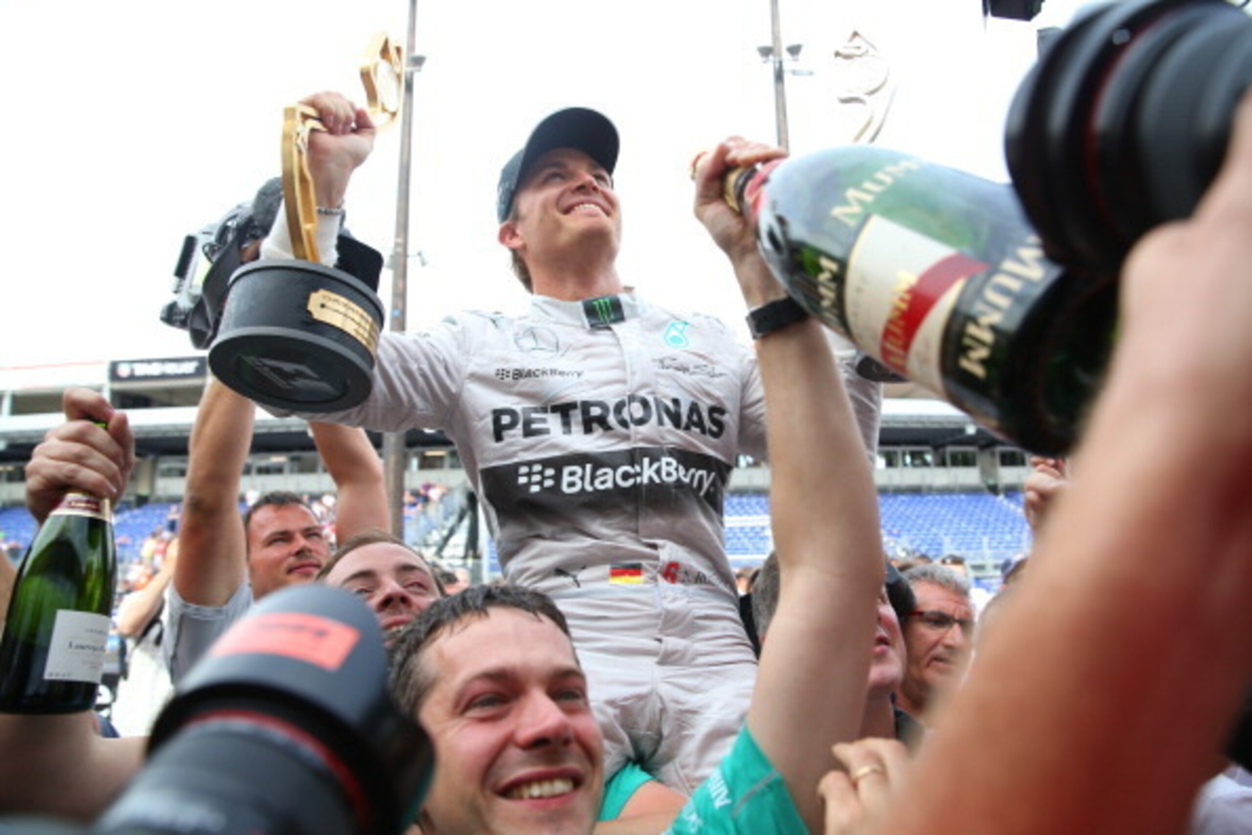 MONTE-CARLO, MONACO - MAY 25:  Nico Rosberg of Germany and Mercedes GP is carried aloft by his team following his victory during the Monaco Formula One Grand Prix at Circuit de Monaco on May 25, 2014 in Monte-Carlo, Monaco.  (Photo by Mark Thompson/Getty 