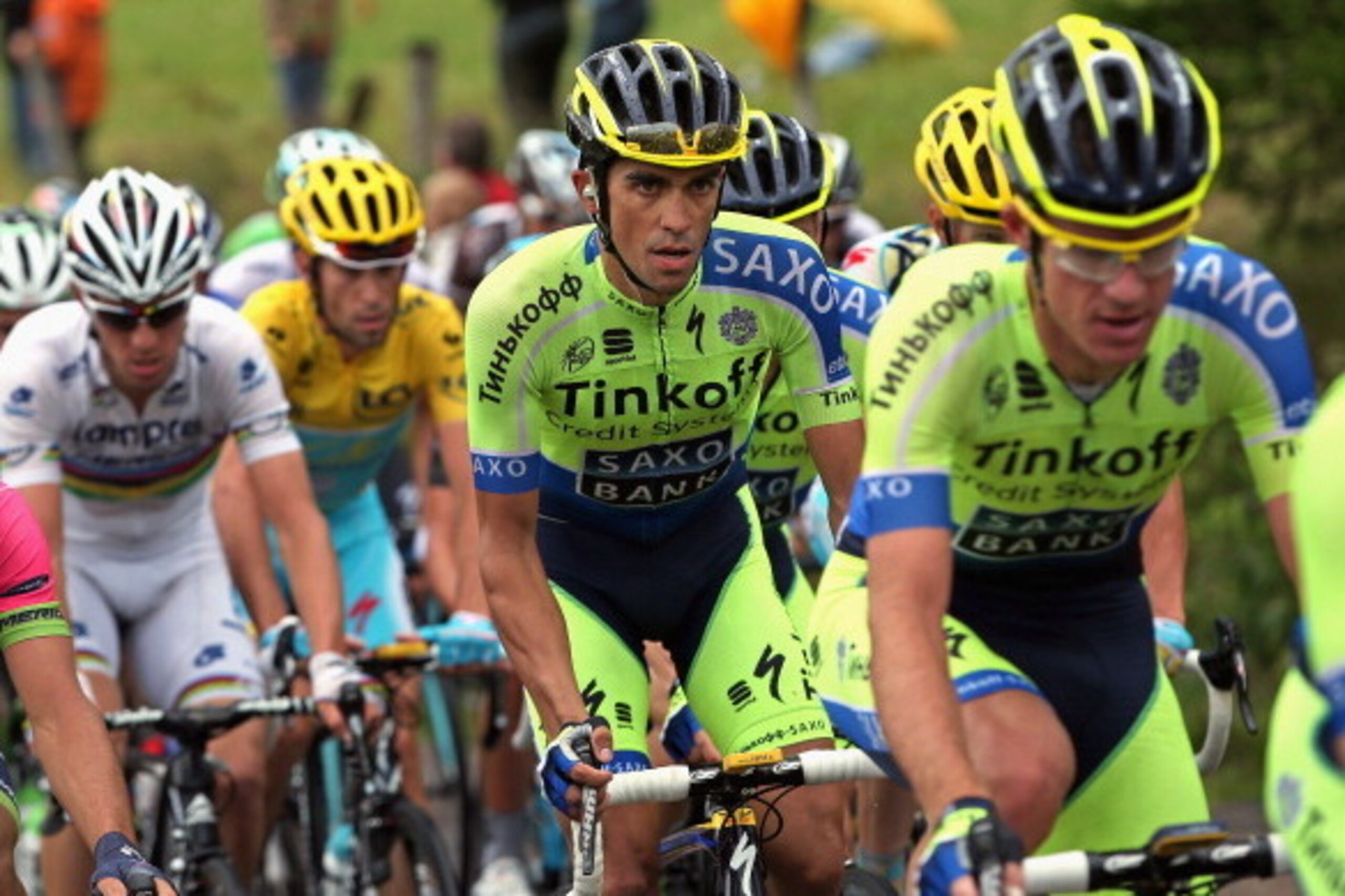PRESLE, FRANCE - JULY 12:  Alberto Contador (C) of Spain and Tinkoff-Saxo rides ahead of Vincenzo Nibali (2L) of Italy and the Astana Pro Team in the overall race leader's yellow jersey and World Champion Rui Costa (L) of Portugal and Lampre-Merida on the