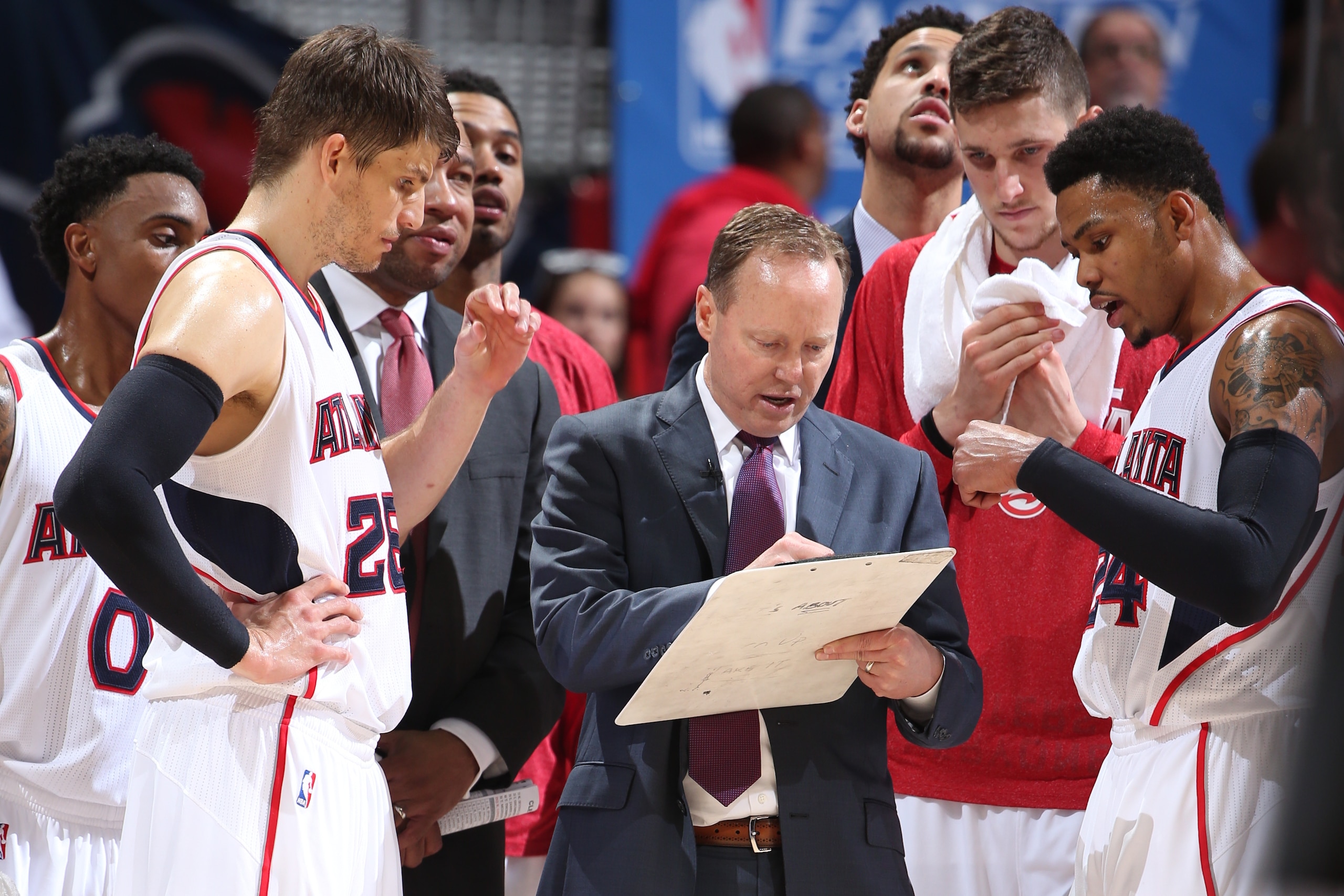 ATLANTA, GA - MAY 20: Head coach Mike Budenholzer of the Atlanta Hawks talks with his team in Game One of the Eastern Conference Finals against the Cleveland Cavaliers during the 2015 NBA Playoffs on May 20, 2015 at Philips Arena in Atlanta, Georgia. NO ATLANTA, GA - MAY 20: Head coach Mike Budenholzer of the Atlanta Hawks talks with his team in Game One of the Eastern Conference Finals against the Cleveland Cavaliers during the 2015 NBA Playoffs on May 20, 2015 at Philips Arena in Atlanta, Georgia. NO