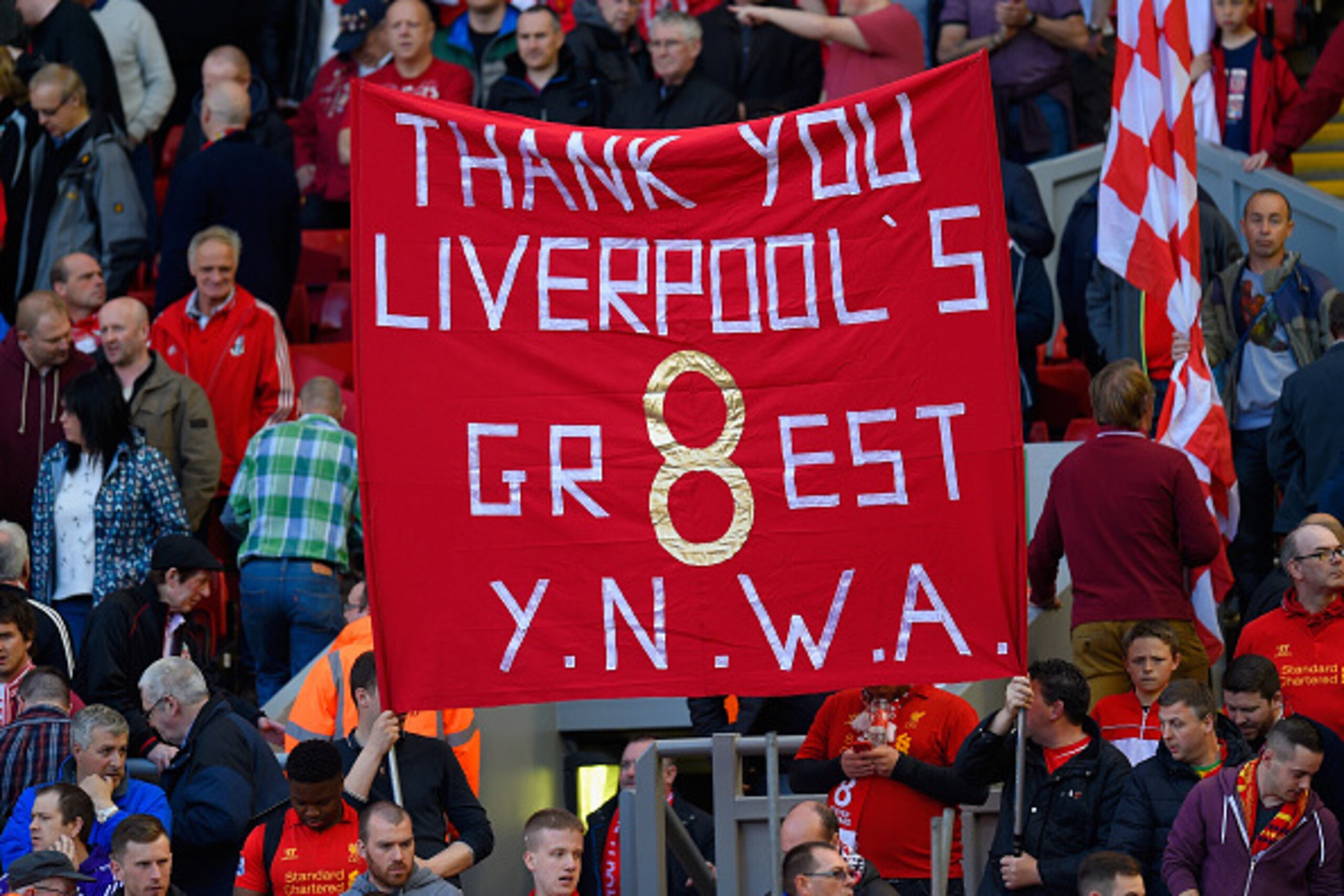 LIVERPOOL, ENGLAND - MAY 16:  Liverpool fans pay tribute to Steven Gerrard of Liverpool during the Barclays Premier League match between Liverpool and Crystal Palace at Anfield on May 16, 2015 in Liverpool, England.  (Photo by Stu Forster/Getty Images)