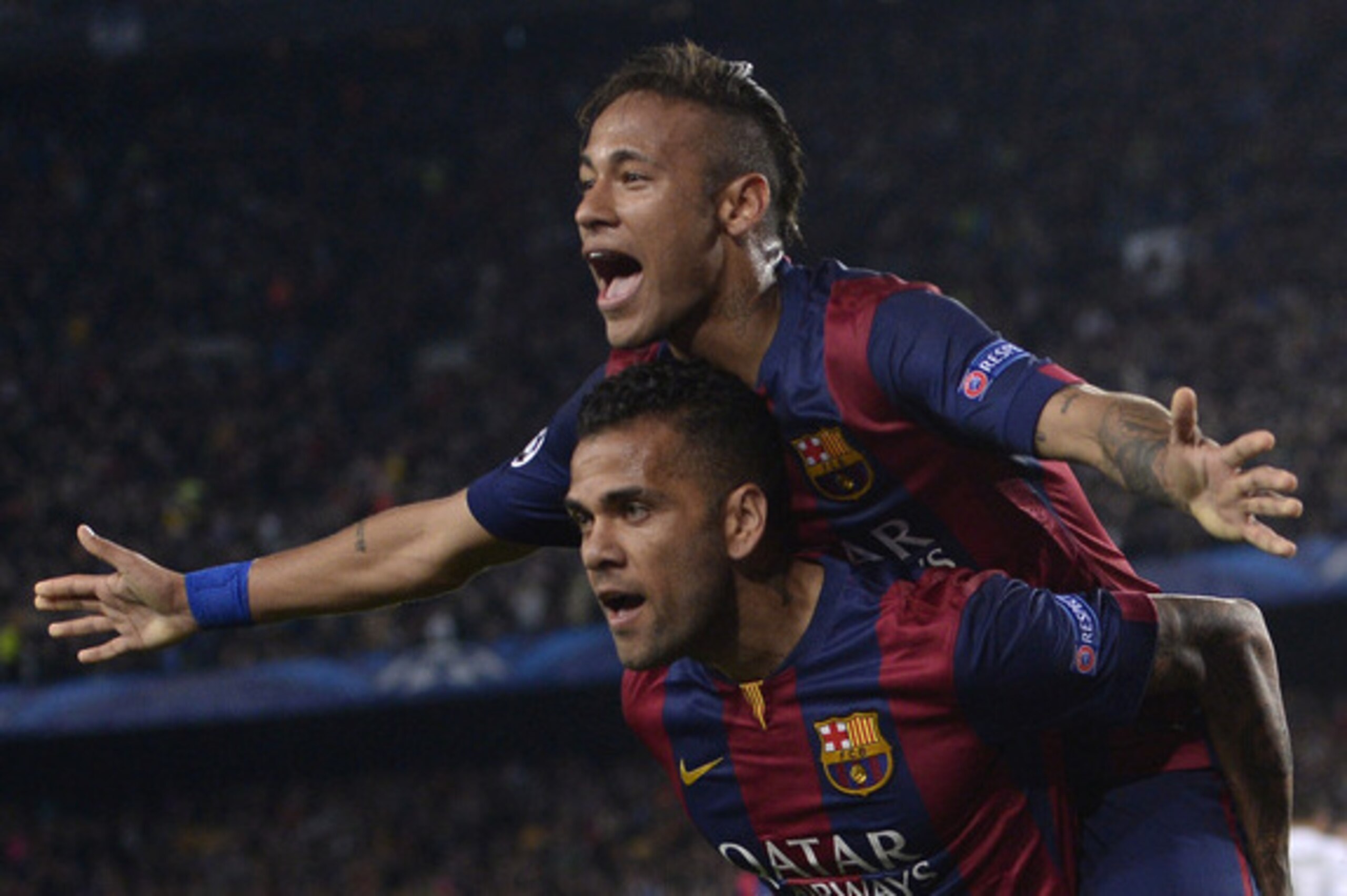 Neymar clearly looks up to compatriot Dani Alves. Neymar clearly looks up to compatriot Dani Alves.