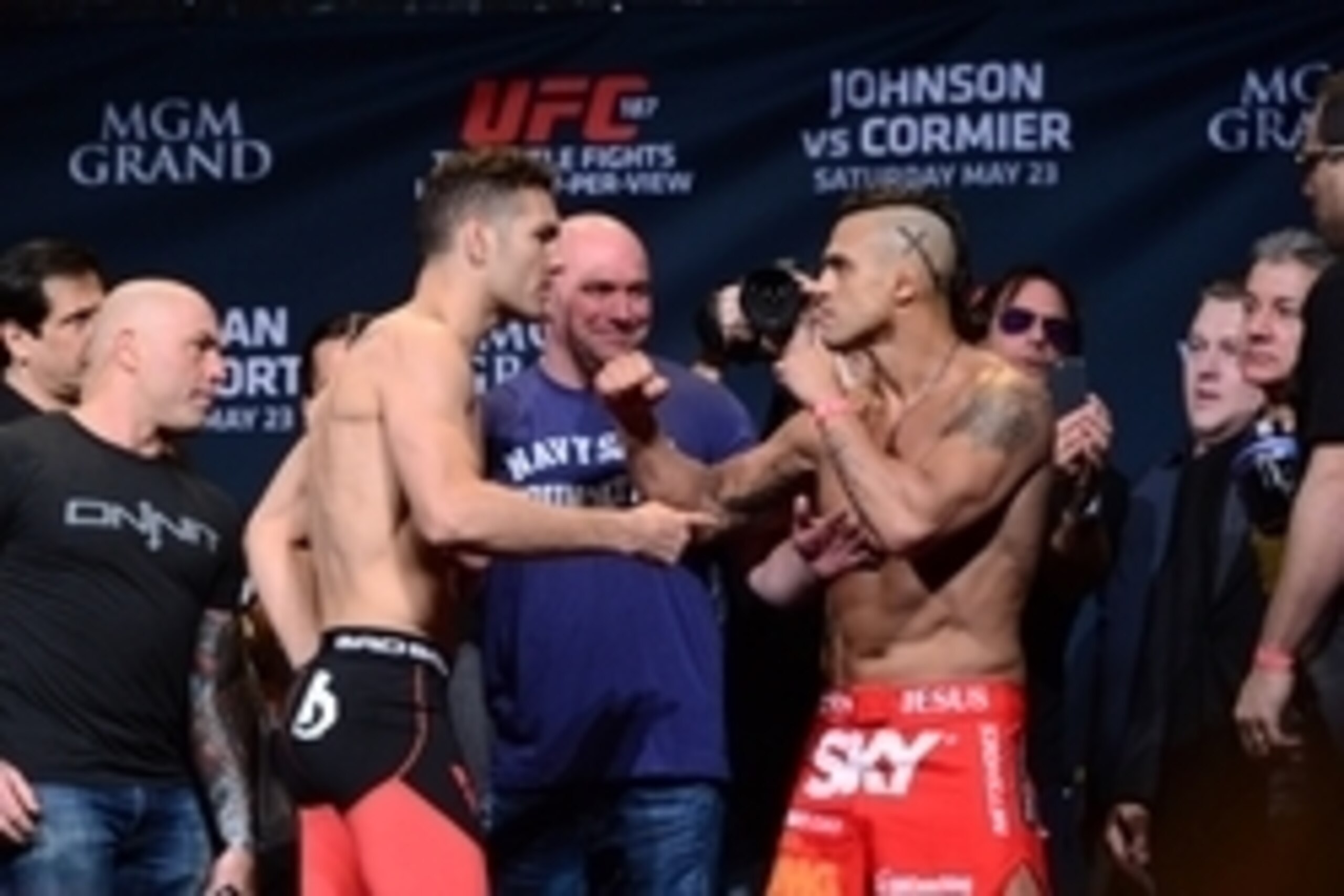 May 22, 2015; Las Vegas, NV, USA; Chris Weidman (L) and Vitor Belfort (R) are separated by UFC president Dana White (C) after weighing in for their middleweight championship bout at MGM Grand Ballroom. Mandatory Credit: Joe Camporeale-USA TODAY Sports May 22, 2015; Las Vegas, NV, USA; Chris Weidman (L) and Vitor Belfort (R) are separated by UFC president Dana White (C) after weighing in for their middleweight championship bout at MGM Grand Ballroom. Mandatory Credit: Joe Camporeale-USA TODAY Sports