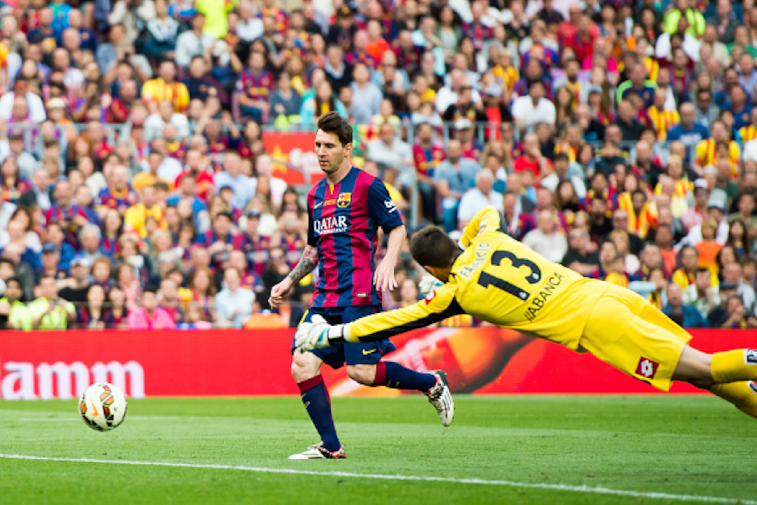 BARCELONA, SPAIN - MAY 23: Lionel Messi of FC Barcelona scores his team's second goal during the La Liga match between FC Barcelona and RC Deportivo La Coruna at Camp Nou on May 23, 2015 in Barcelona, Spain. (Photo by Alex Caparros/Getty Images) BARCELONA, SPAIN - MAY 23: Lionel Messi of FC Barcelona scores his team's second goal during the La Liga match between FC Barcelona and RC Deportivo La Coruna at Camp Nou on May 23, 2015 in Barcelona, Spain. (Photo by Alex Caparros/Getty Images)