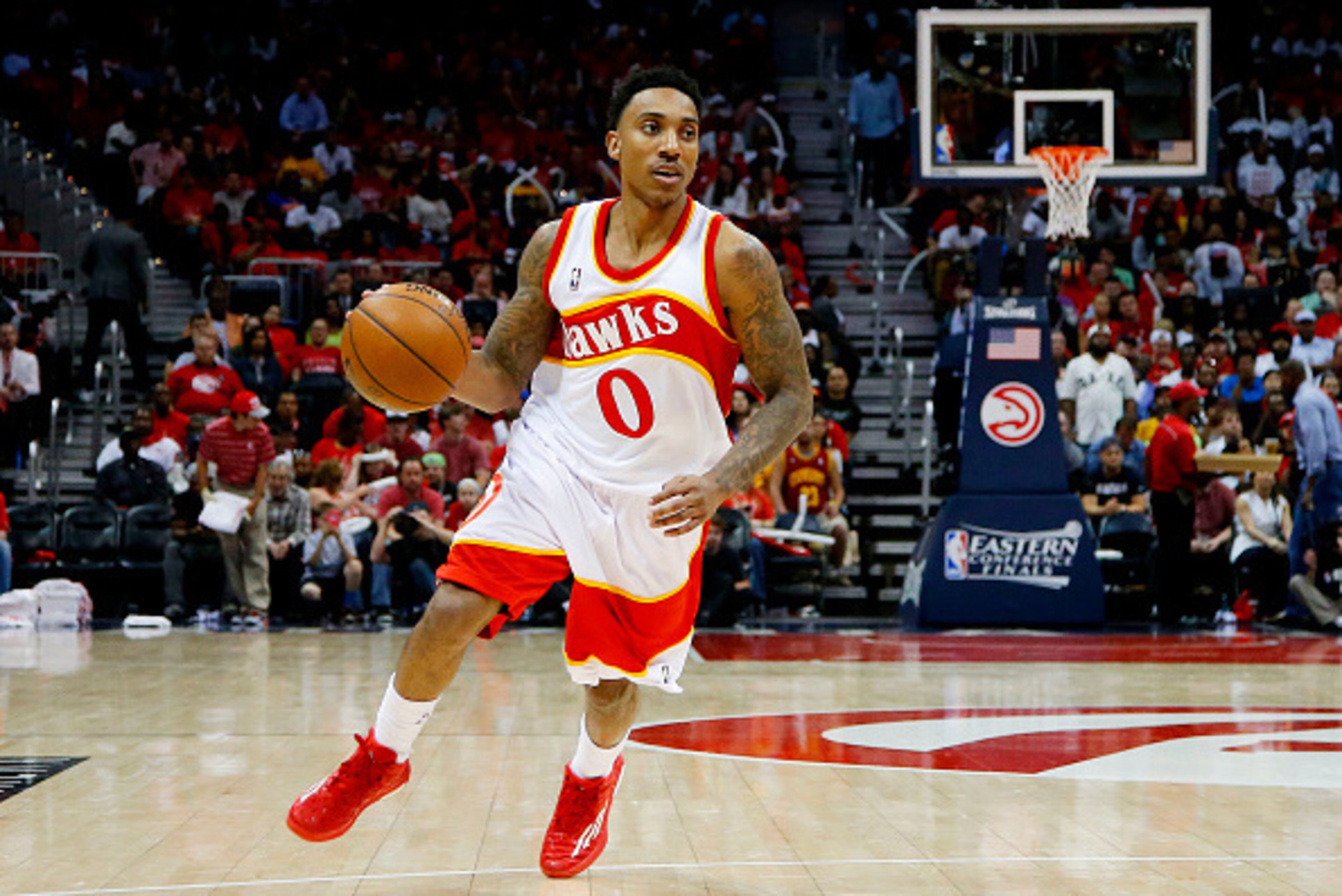 ATLANTA, GA - MAY 22:  Jeff Teague #0 of the Atlanta Hawks drives against the Cleveland Cavaliers in the third quarter during Game Two of the Eastern Conference Finals of the 2015 NBA Playoffs at Philips Arena on May 22, 2015 in Atlanta, Georgia. NOTE TO 