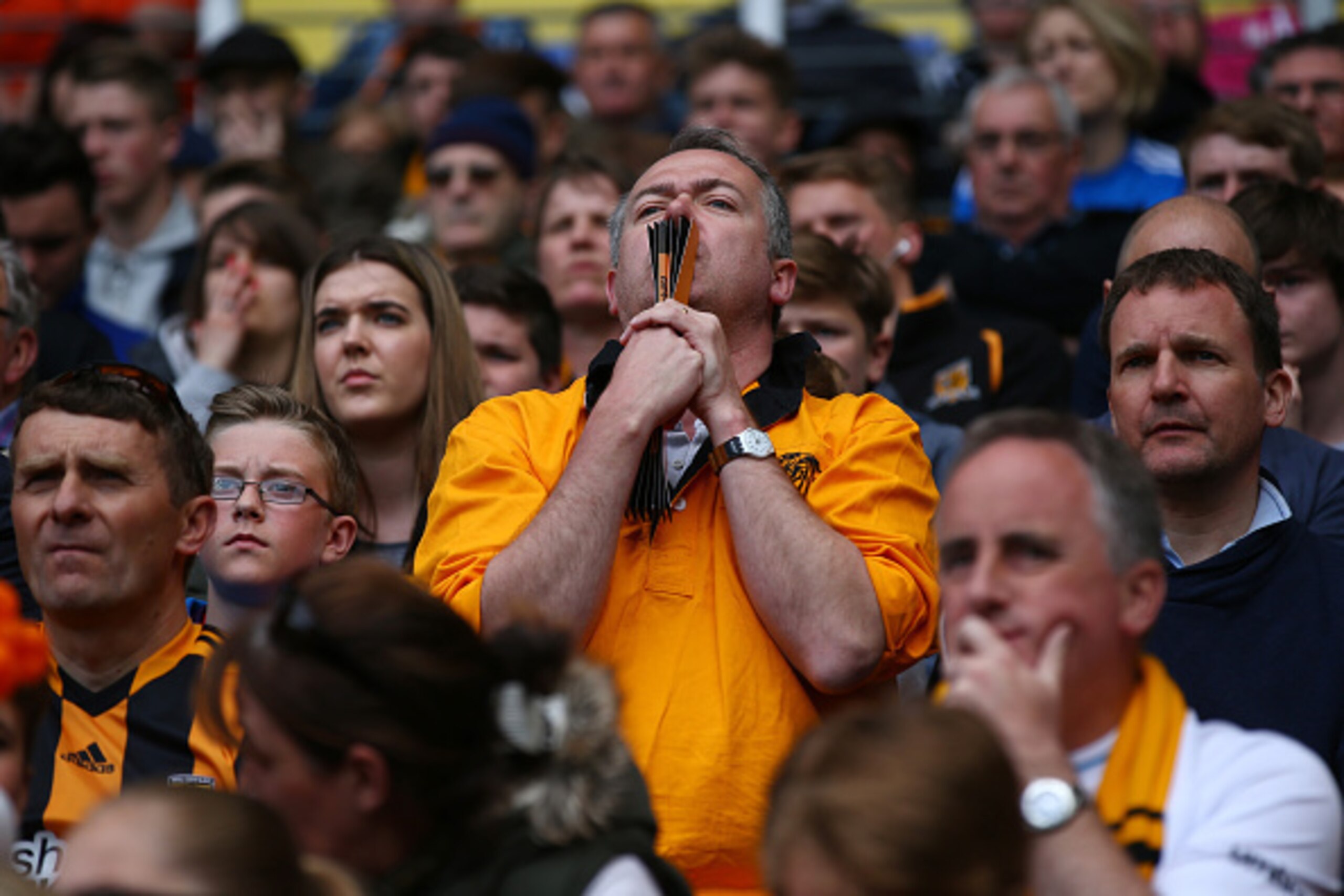 HULL, ENGLAND - MAY 24: A Cull City supporter is seen during the Barclays Premier League match between Hull City and Manchester United at KC Stadium on May 24, 2015 in Hull, England.  (Photo by Matthew Lewis/Getty Images)