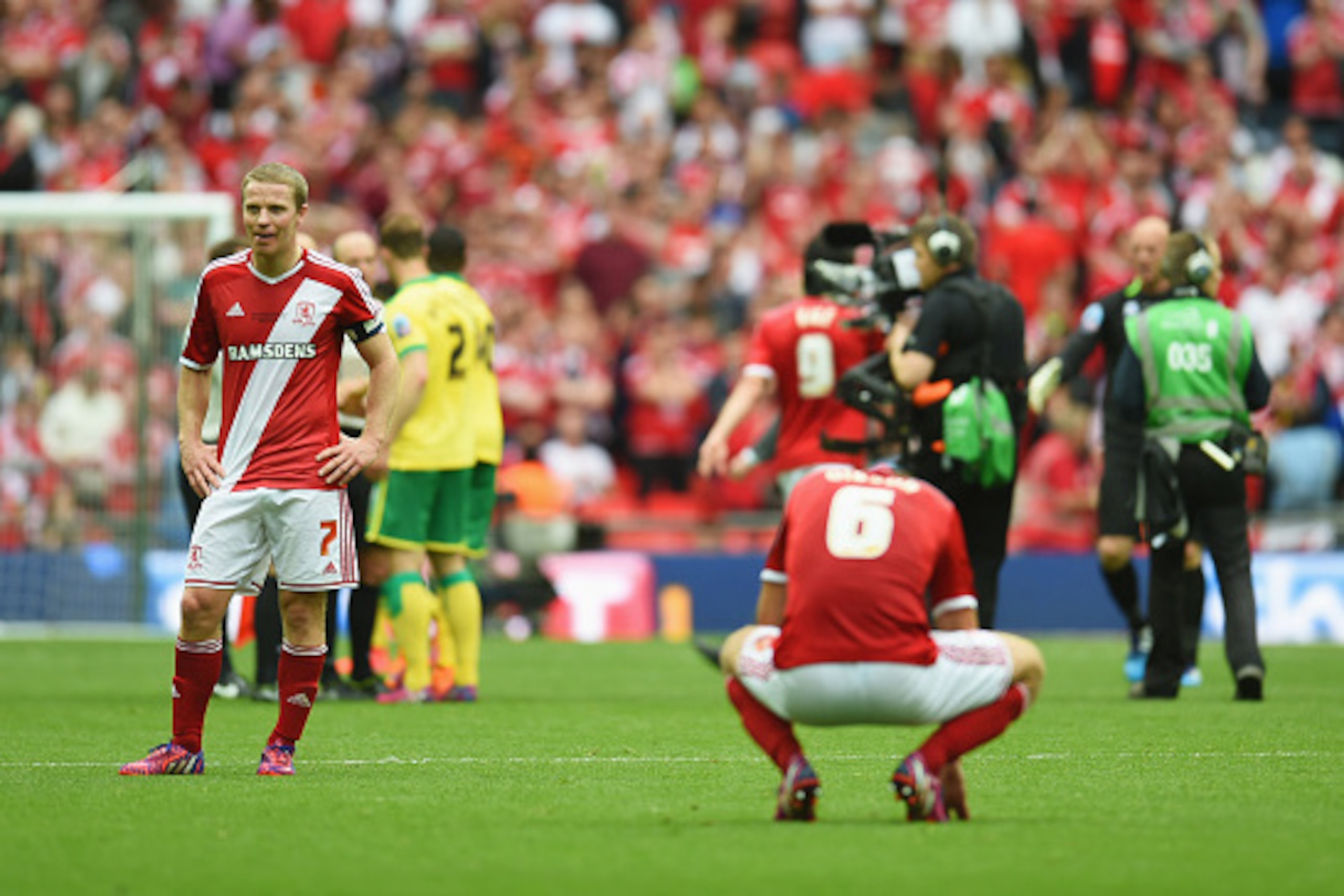 LONDON, ENGLAND - MAY 25:  Despair for Grant Leadbitter (7) and Ben Gibson of Middlesbrough (6) in defeat after the Sky Bet Championship Playoff Final between Middlesbrough and Norwich City at Wembley Stadium on May 25, 2015 in London, England.  (Photo by