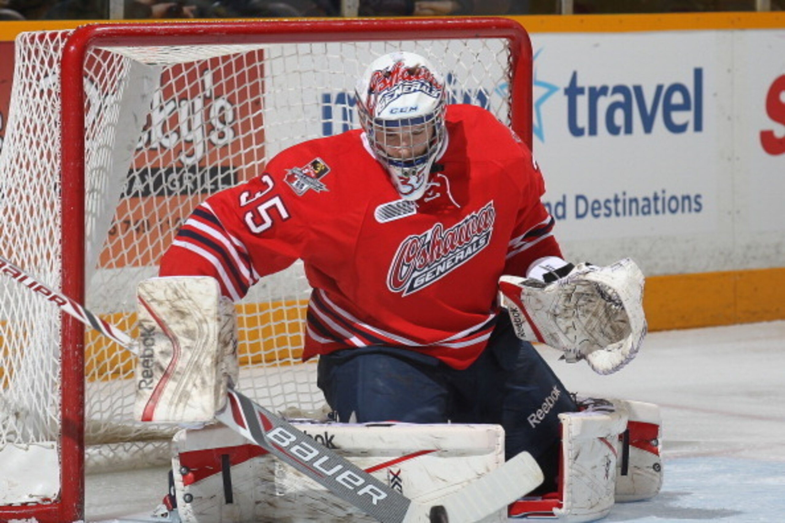 PETERBOROUGH, ON - FEBRUARY 6: Ken Appleby #35 of the Oshawa Generals makes a stop against the Peterborough Petes during an OHL game at the Peterborough Memorial Centre on February 6, 2014 in Peterborough, Ontario, Canada. The Petes defeated the Generals PETERBOROUGH, ON - FEBRUARY 6: Ken Appleby #35 of the Oshawa Generals makes a stop against the Peterborough Petes during an OHL game at the Peterborough Memorial Centre on February 6, 2014 in Peterborough, Ontario, Canada. The Petes defeated the Generals
