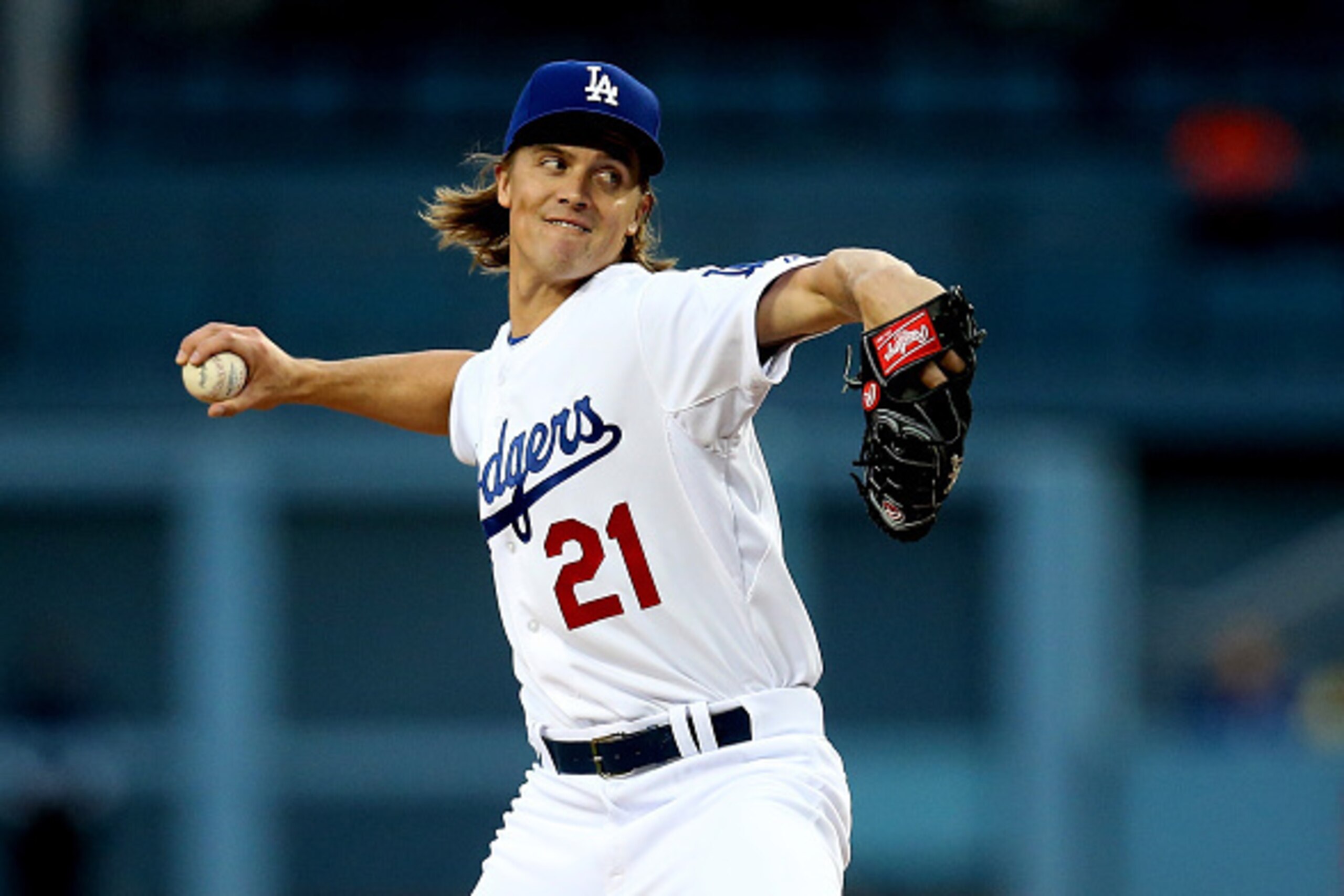 LOS ANGELES, CA - MAY 22: Zack Greinke #21 of the Los Angeles Dodgers throws a pitch against the San Diego Padres at Dodger Stadium on May 22, 2015 in Los Angeles, California. (Photo by Stephen Dunn/Getty Images) LOS ANGELES, CA - MAY 22: Zack Greinke #21 of the Los Angeles Dodgers throws a pitch against the San Diego Padres at Dodger Stadium on May 22, 2015 in Los Angeles, California. (Photo by Stephen Dunn/Getty Images)