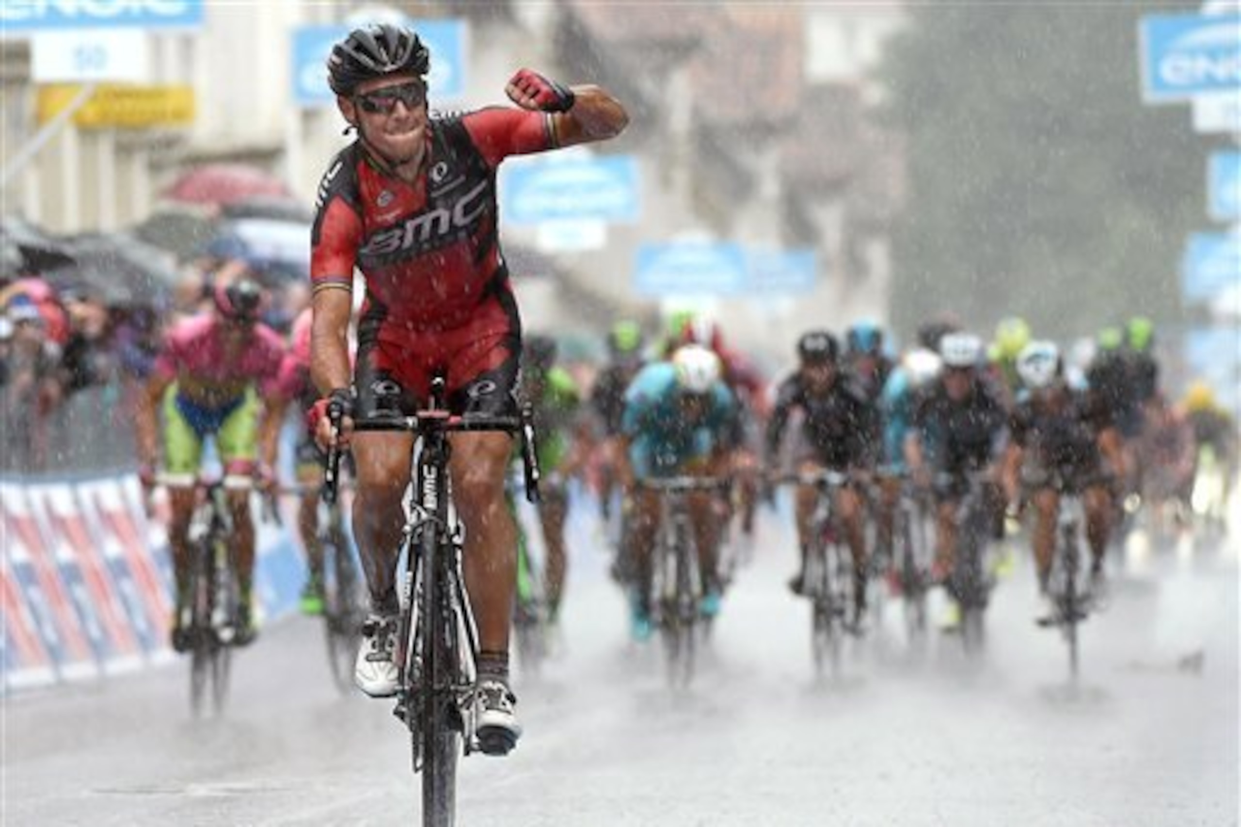 Gilbert picked up his second win on this tour.