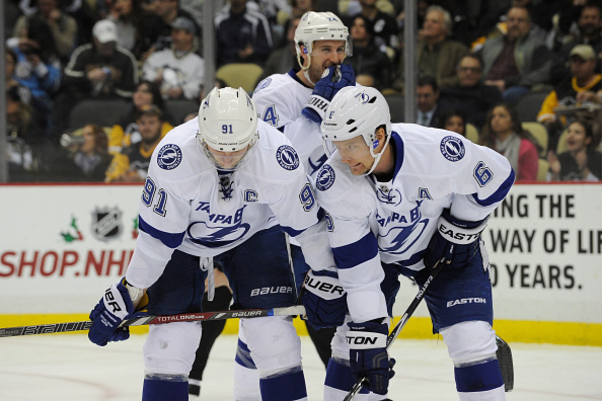 PITTSBURGH, PA - DECEMBER 15:  Steven Stamkos #91, Ryan Callahan #24, and Anton Stralman #6 of the Tampa Bay Lightning prepare for a faceoff against the Pittsburgh Penguins at Consol Energy Center on December 15, 2014 in Pittsburgh, Pennsylvania.  (Photo 