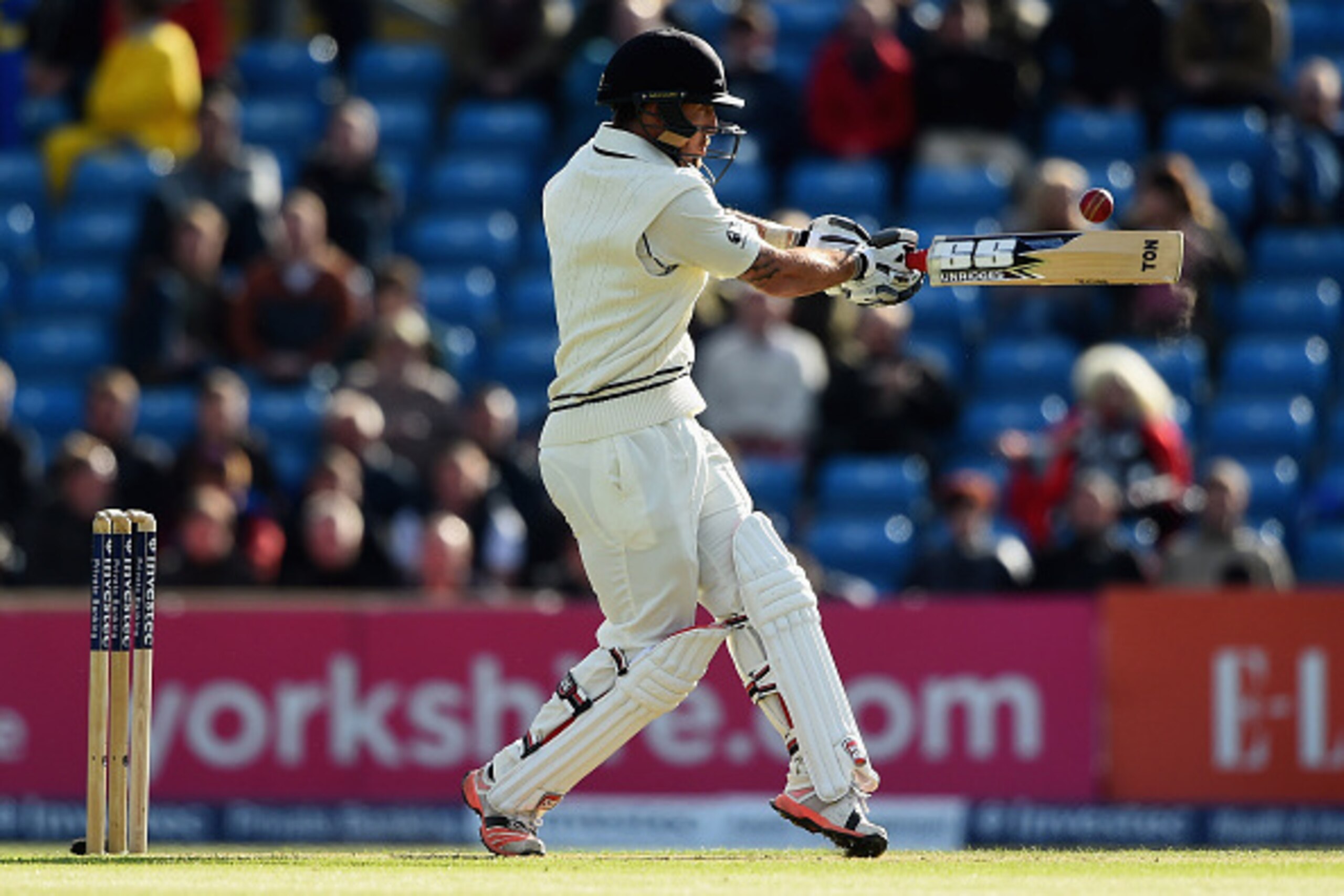 LEEDS, ENGLAND - MAY 29:  Luke Ronchi of New Zealand smashes the ball to the boundary during day one of the 2nd Investec Test Match between England and New Zealand at Headingley on May 29, 2015 in Leeds, England.  (Photo by Laurence Griffiths/Getty Images