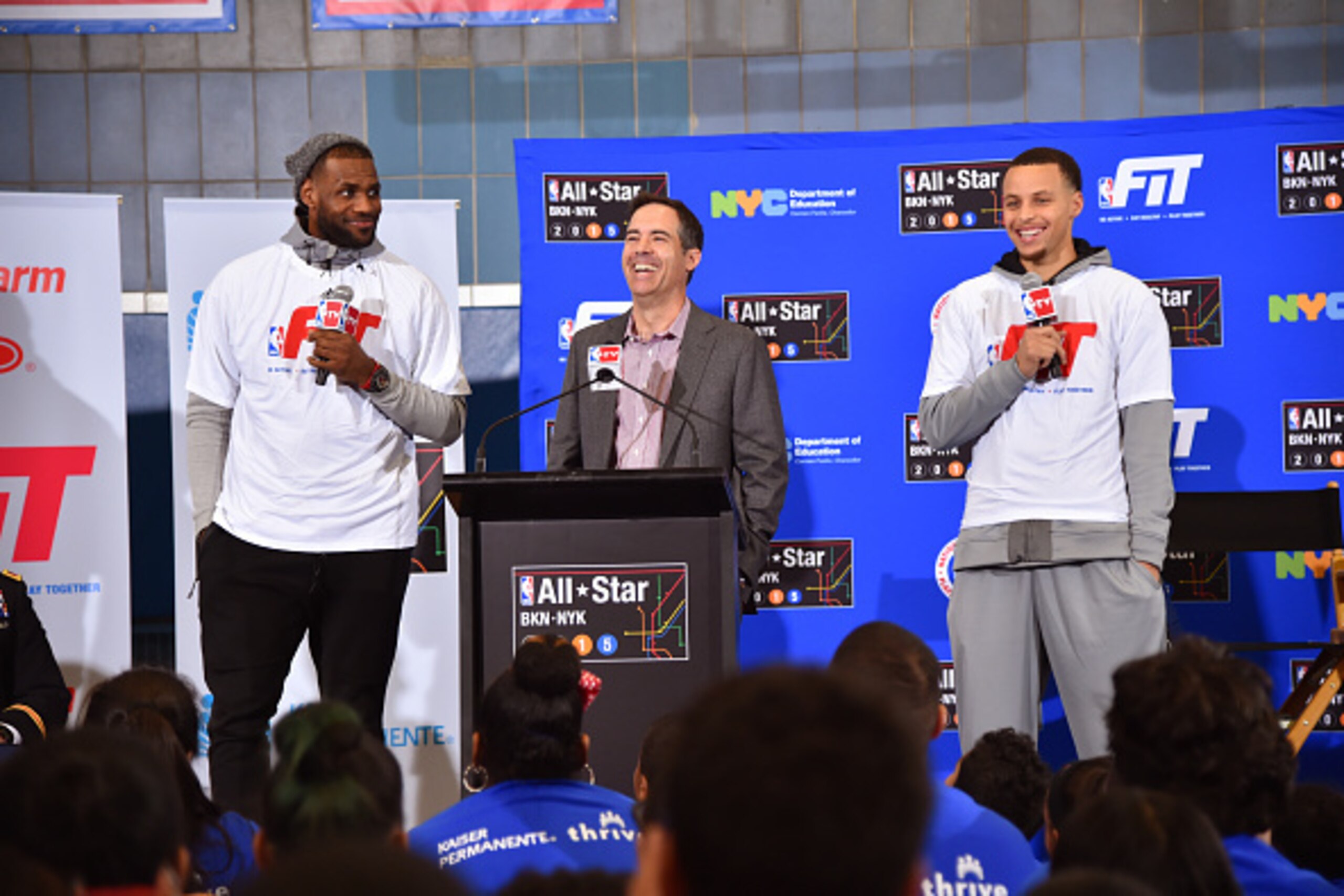 NEW YORK, NY - FEBRUARY 13:  LeBron James #23 of the Cleveland Cavaliers and Stephen Curry #30 of the Golden State Warriors participate in NBA Cares/FIT Day of Service at 439 WEST 49th Street during the 2015 NBA All-Star on February 13, 2015 in New York, 