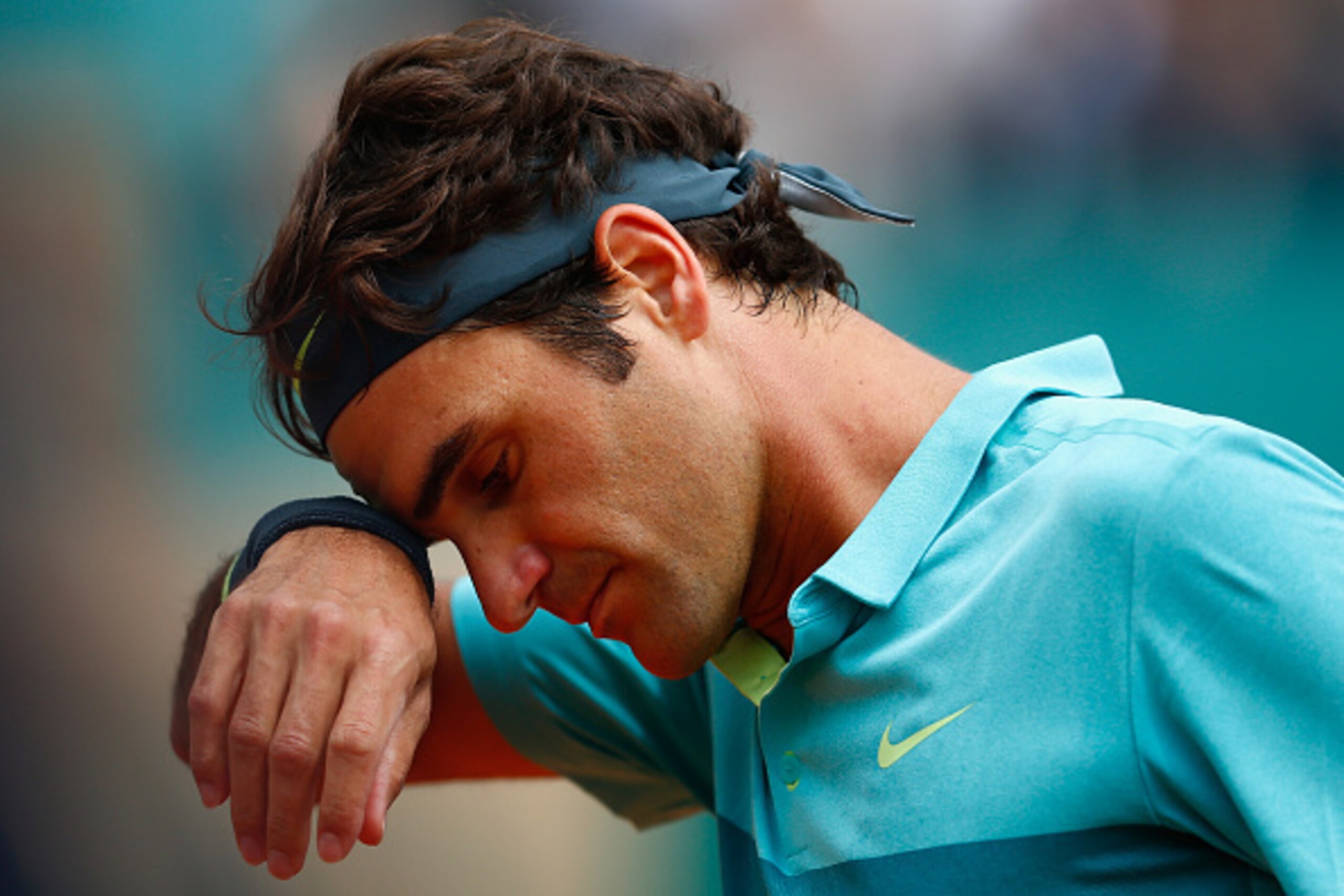MONTE-CARLO, MONACO - APRIL 16:  Roger Federer of Switzerland looks down in his match against Gael Monfils of France during day five of the Monte Carlo Rolex Masters tennis at the Monte-Carlo Sporting Club on April 16, 2015 in Monte-Carlo, Monaco.  (Photo