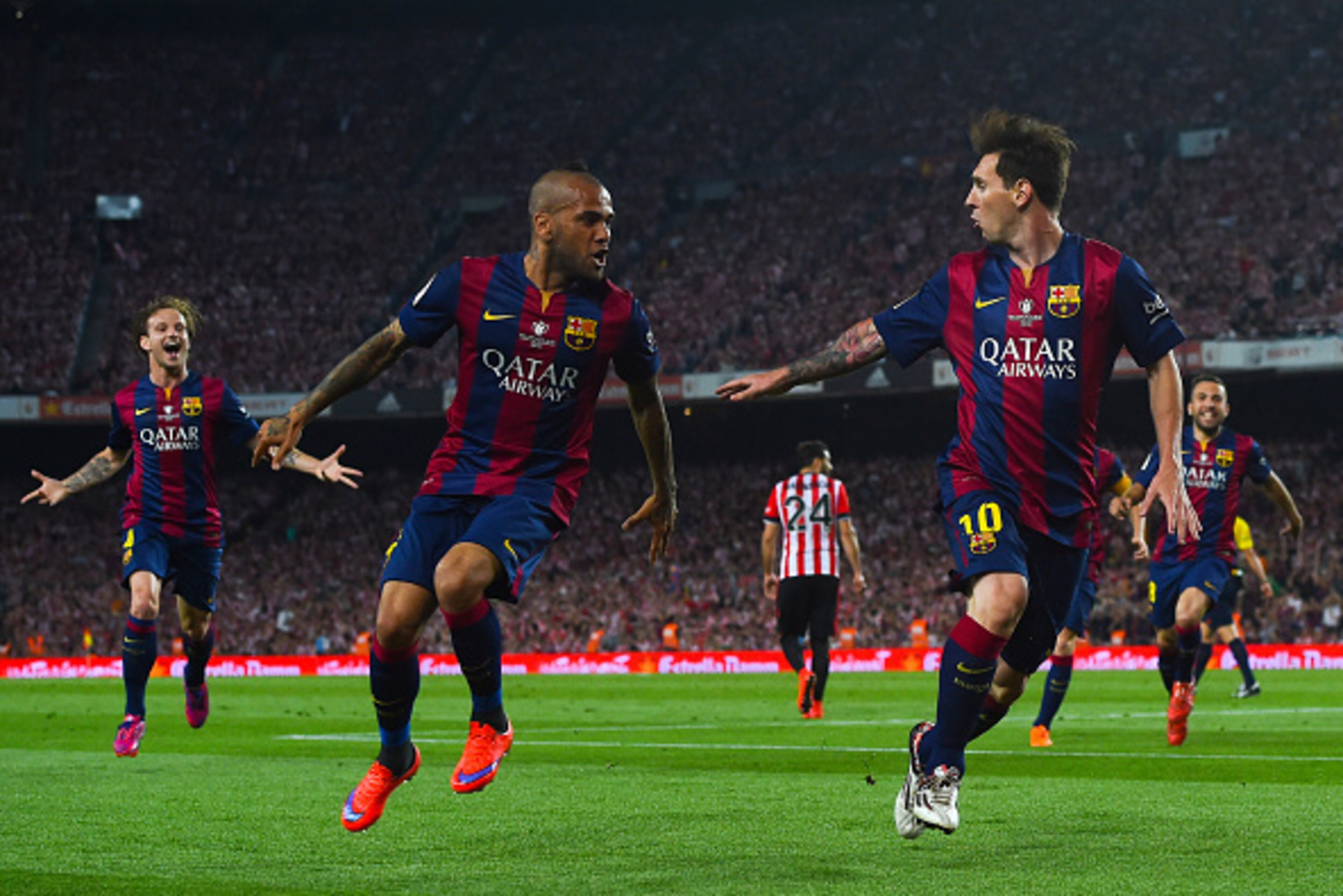 BARCELONA, SPAIN - MAY 30:  Lionel Messi (R) of FC Barcelona celebrates after scoring the opening goal during the Copa del Rey Final match between FC Barcelona and Athletic Club at Camp Nou on May 30, 2015 in Barcelona, Spain.  (Photo by David Ramos/Getty