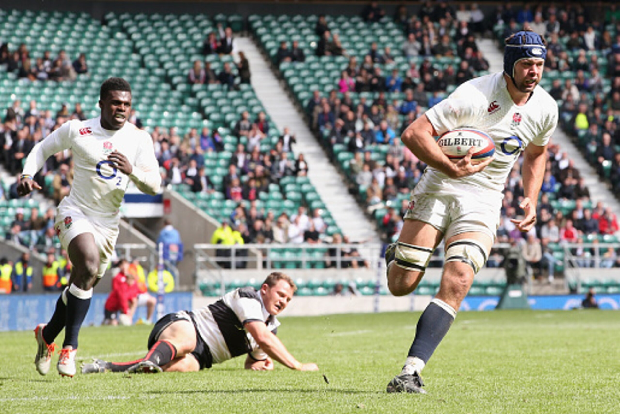 LONDON, ENGLAND - MAY 31:  Josh Beaumont of England breaks clear to score a try durng the Rugby International match between England and the Barbarians at Twickenham Stadium on May 31, 2015 in London, England.  (Photo by David Rogers/Getty Images)