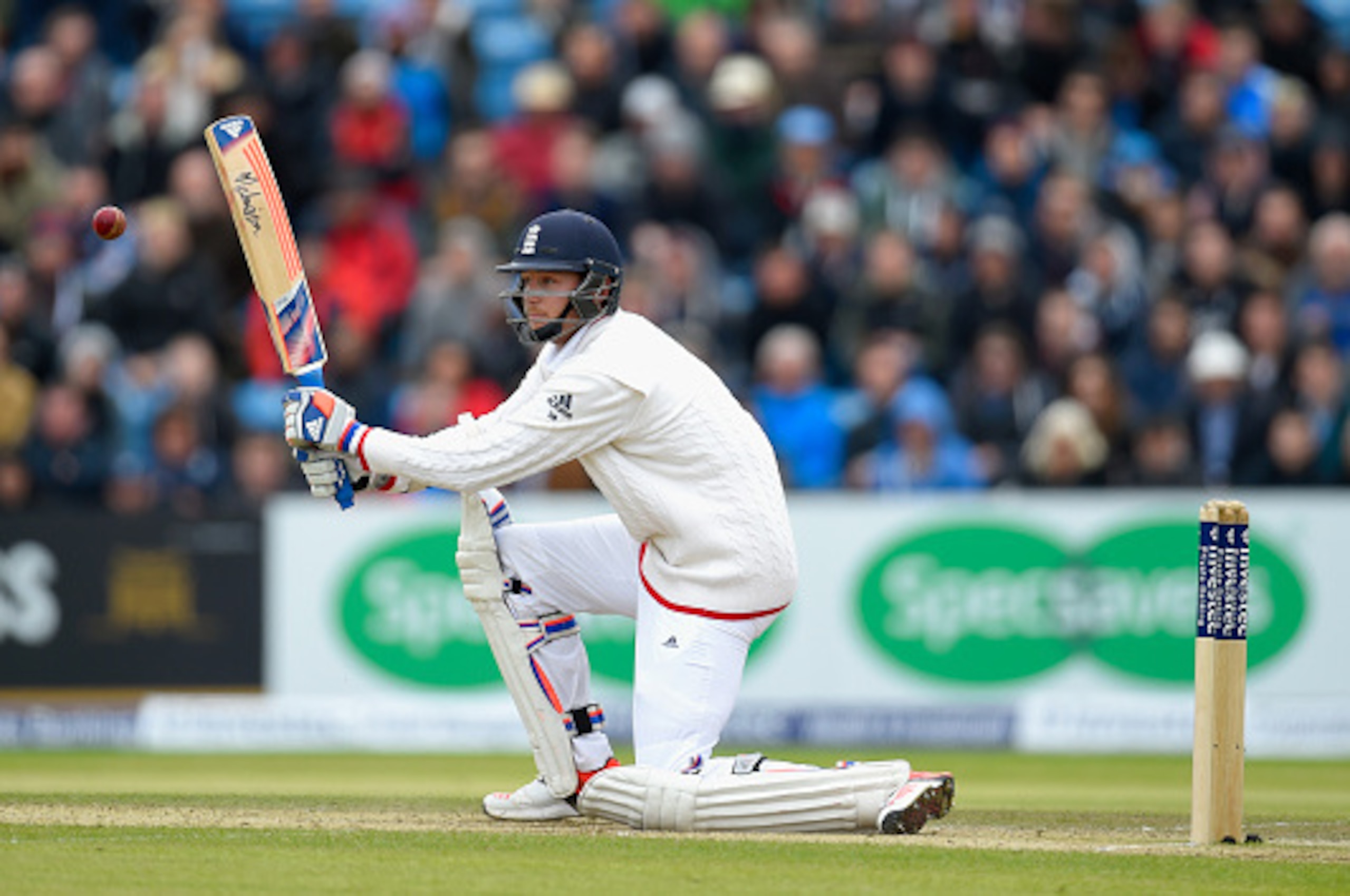 LEEDS, ENGLAND - MAY 31:  England batsman Stuart Broad cover drives majestically during day three of the 2nd Investec test match between England and New Zealand at Headingley on May 31, 2015 in Leeds, England.  (Photo by Stu Forster/Getty Images)