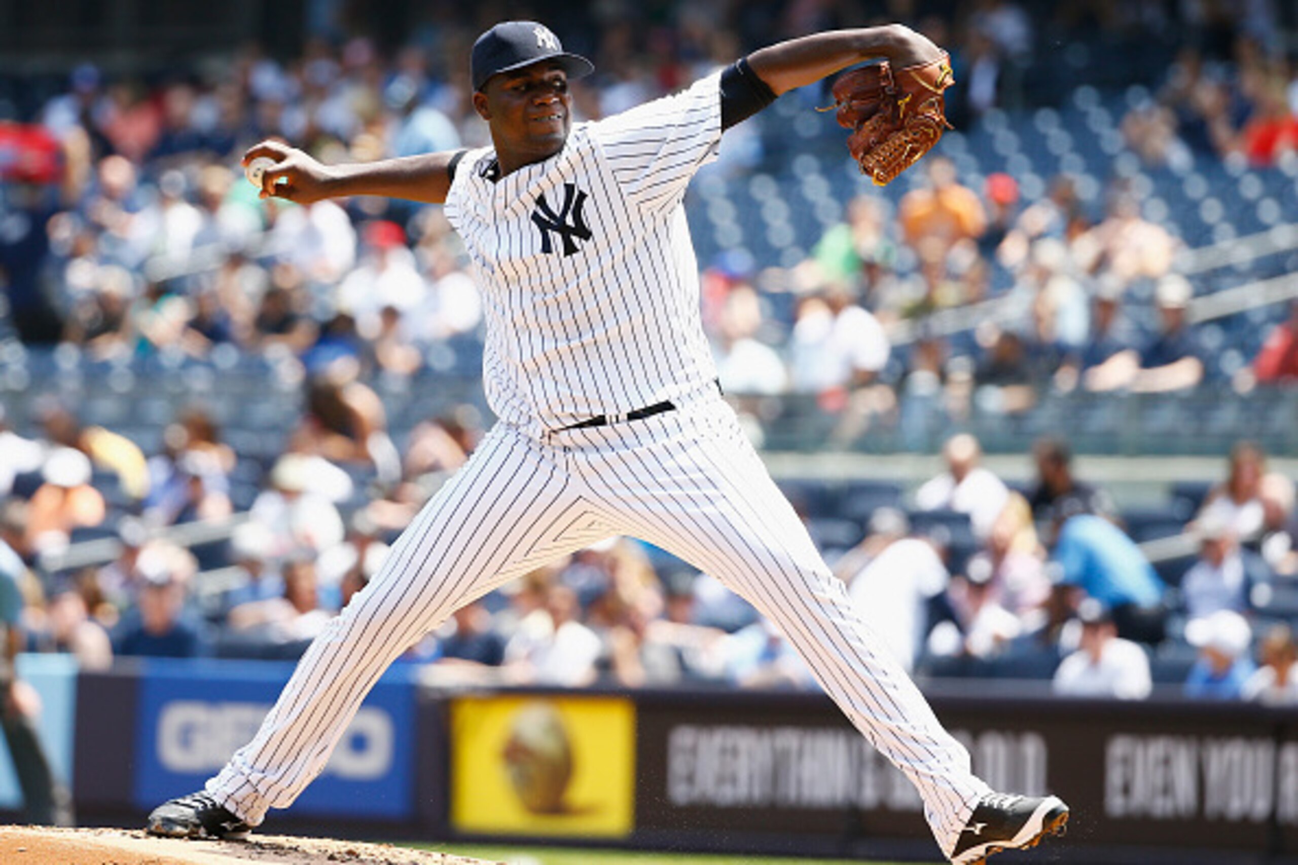 NEW YORK, NY - MAY 27: Michael Pineda #35 of the New York Yankees pitches against the Kansas City Royals during their game at Yankee Stadium on May 27, 2015 in New York City. (Photo by Al Bello/Getty Images) NEW YORK, NY - MAY 27: Michael Pineda #35 of the New York Yankees pitches against the Kansas City Royals during their game at Yankee Stadium on May 27, 2015 in New York City. (Photo by Al Bello/Getty Images)