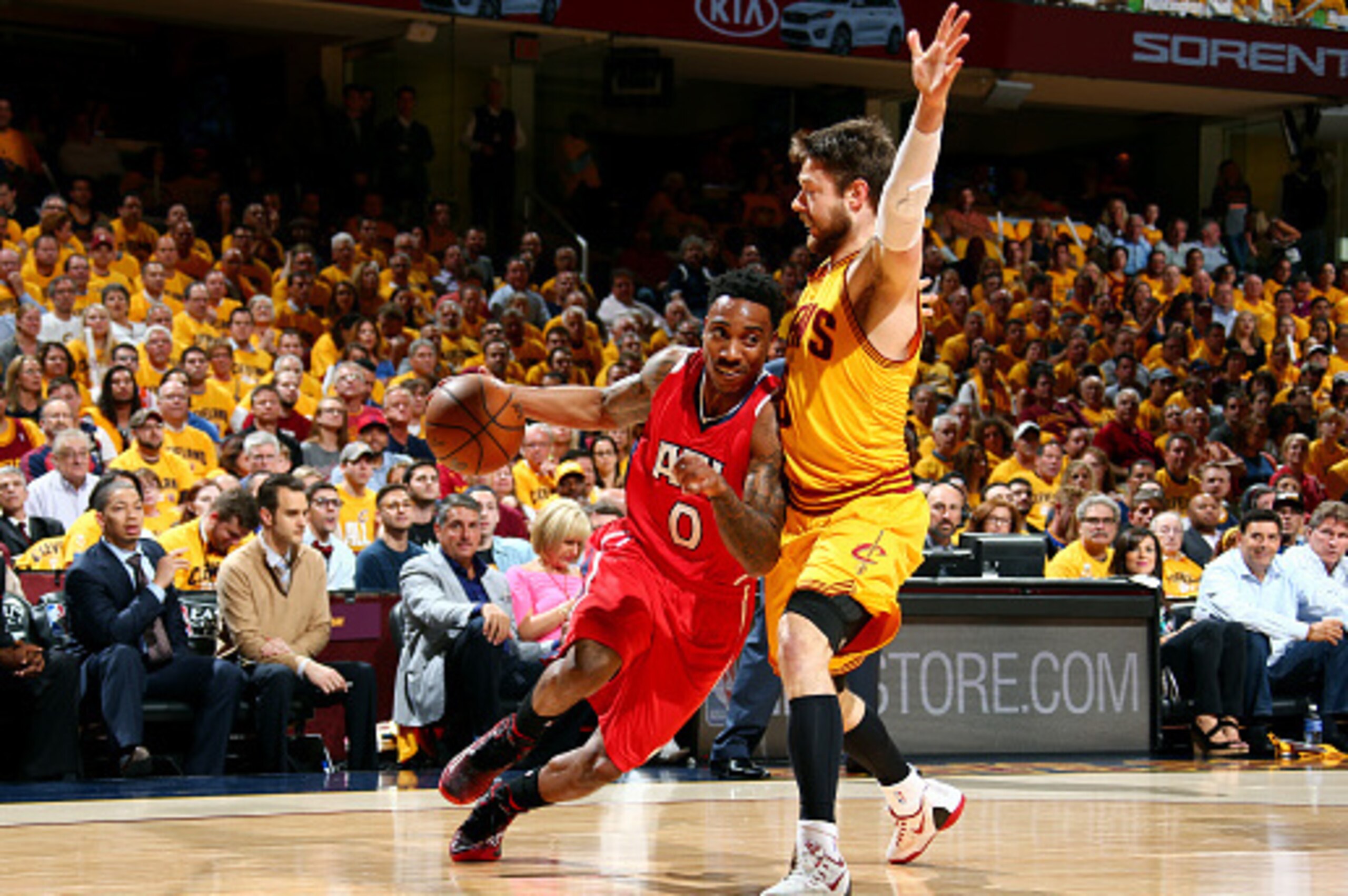 CLEVELAND, OH - MAY 26: Jeff Teague #0 of the Atlanta Hawks drives against Matthew Dellavedova #8 of the Cleveland Cavaliers in Game Four of the Eastern Conference Finals during the 2015 NBA Playoffs on May 26, 2015 at Quicken Loans Arena in Cleveland, Oh